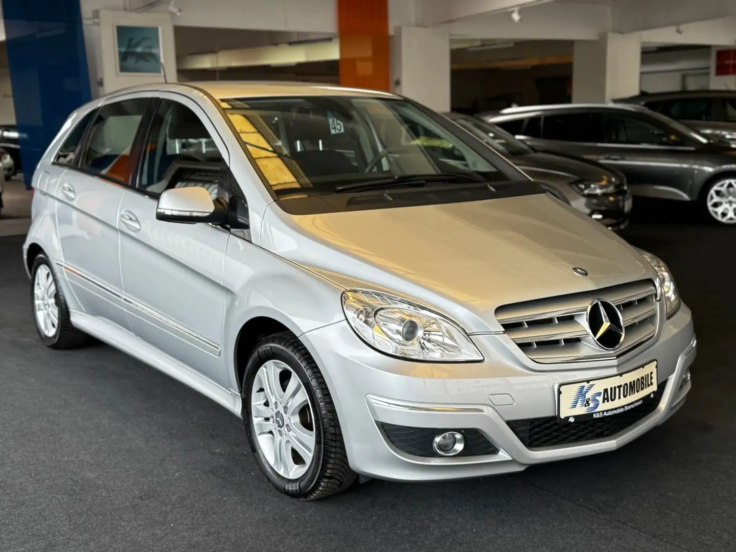 Mercedes-Benz B 150 B -Klasse *SHZ*KLIMA* Zilver - 1