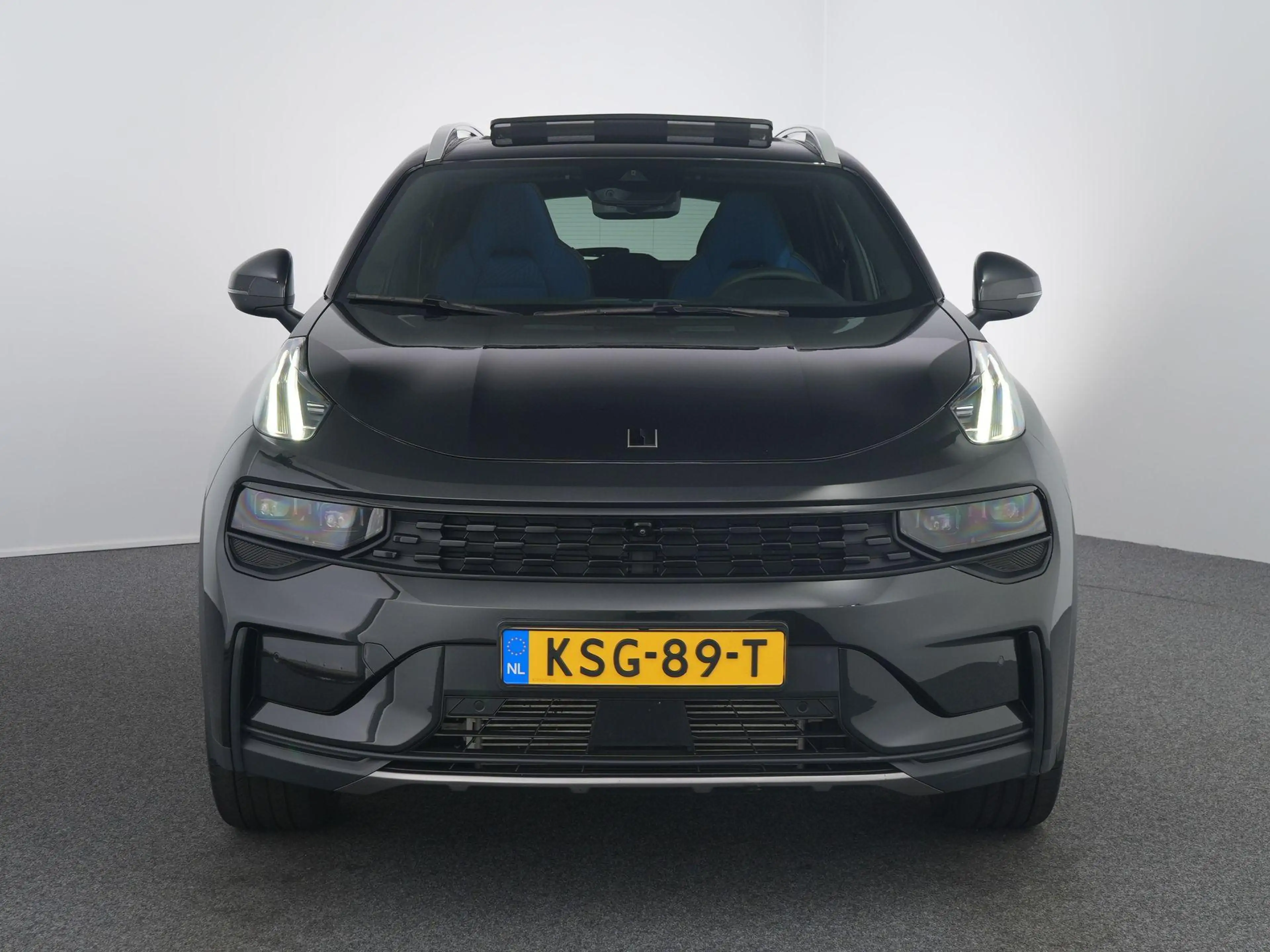 Lynk & Co 01 1.5 | Zwarte hemel | Black Edition | Pano | ACC | — photo 5