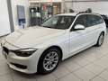 BMW 318 Touring D Business SENSORI PARK! CRUISE CONTROL! Weiß - thumbnail 3