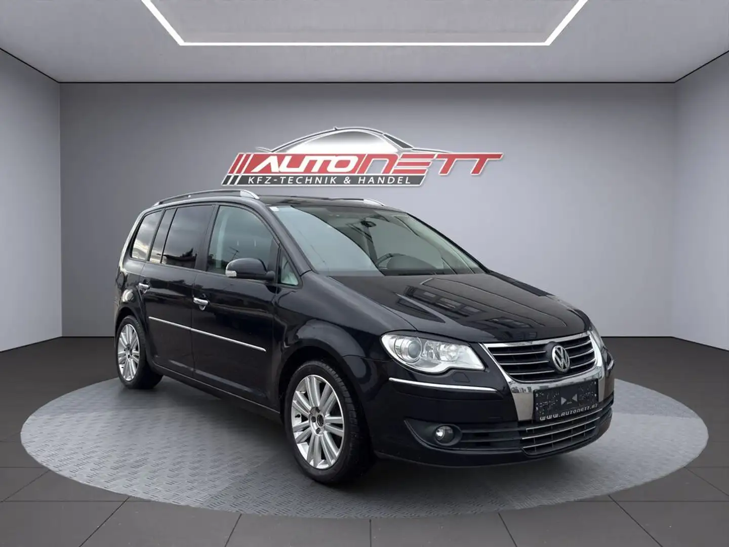 Volkswagen Touran Highline Schwarz - 1