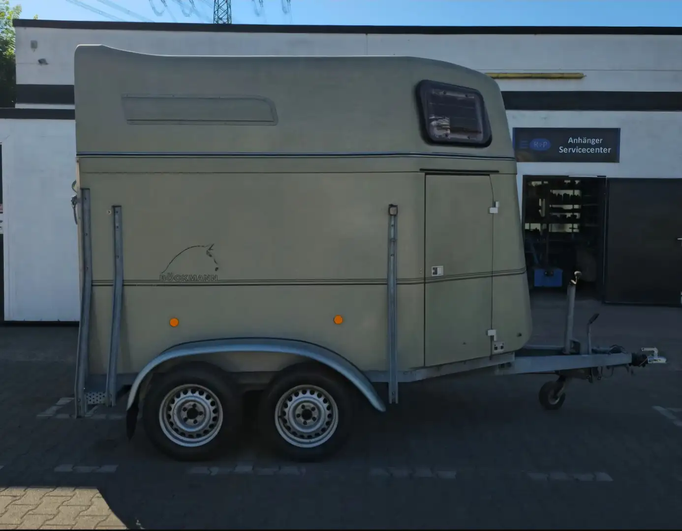 Böckmann Comfort Vollpoly 2-Pferdeanhänger 2.000 kg - 2