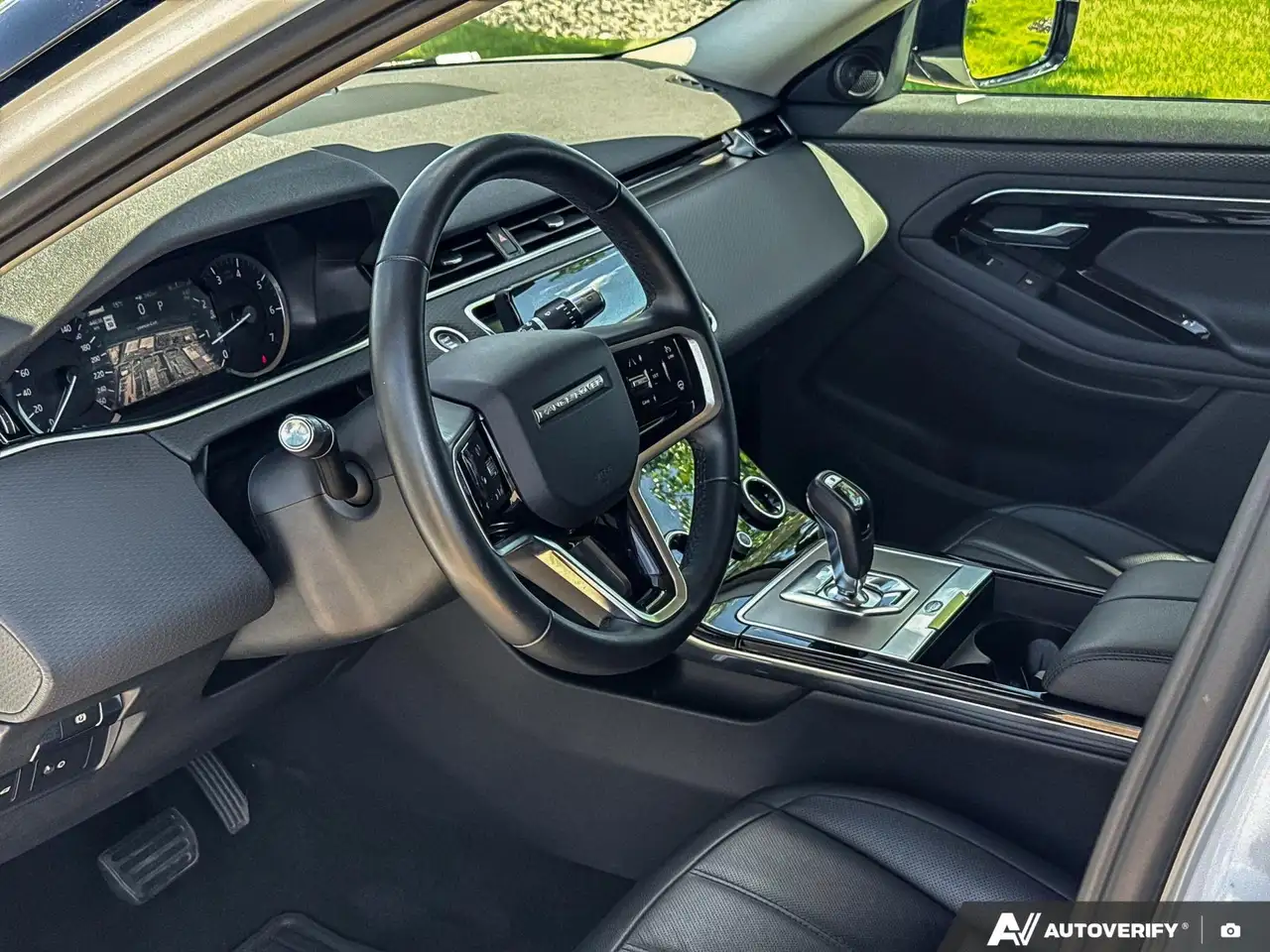 Land Rover Range Rover Evoque снимка Land Rover Range Rover Evoque