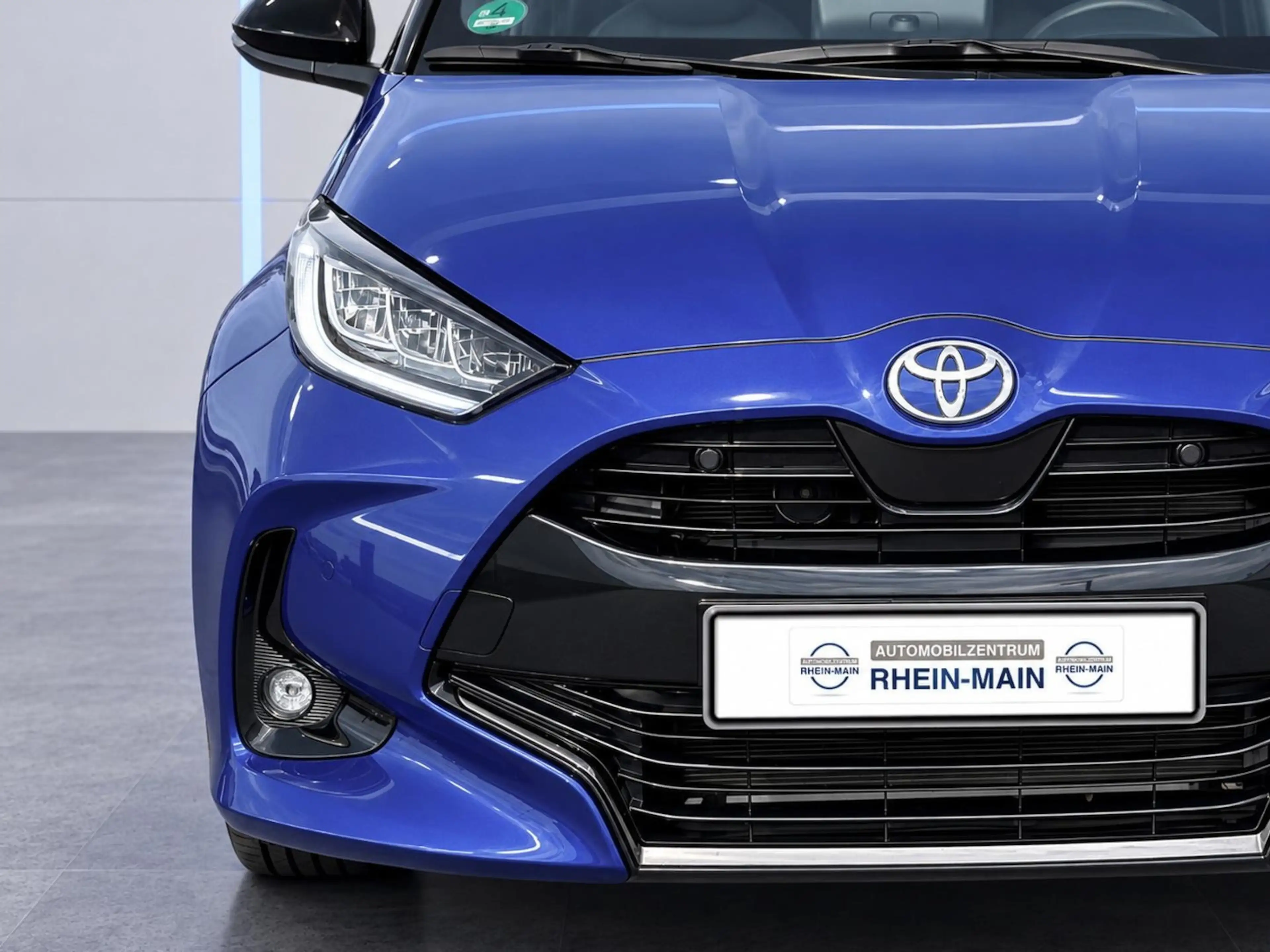 Toyota Yaris Hybrid Style Plus RFK LANE 5 JAHRE GARANTIE — photo 13