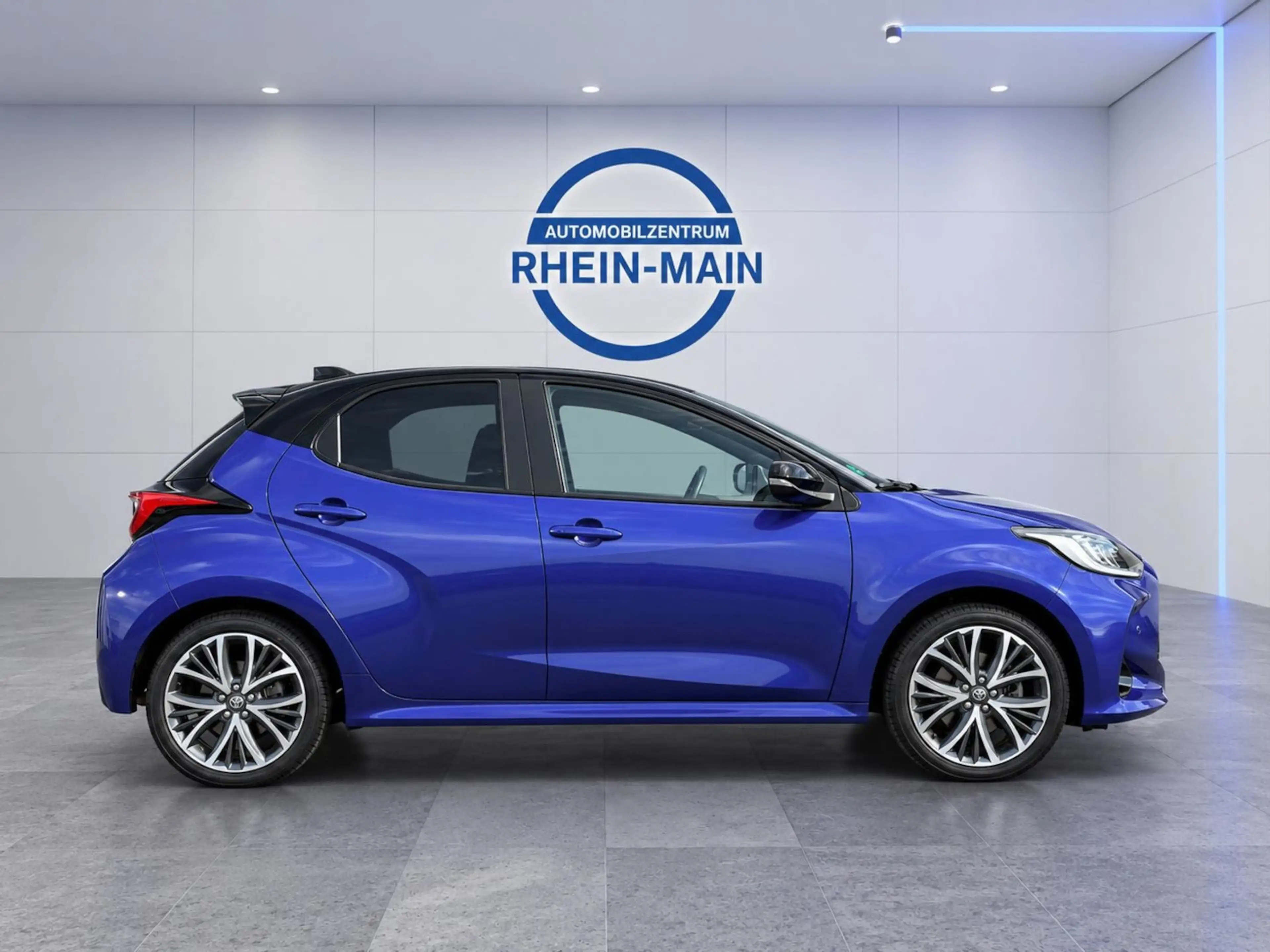 Toyota Yaris Hybrid Style Plus RFK LANE 5 JAHRE GARANTIE — photo 6