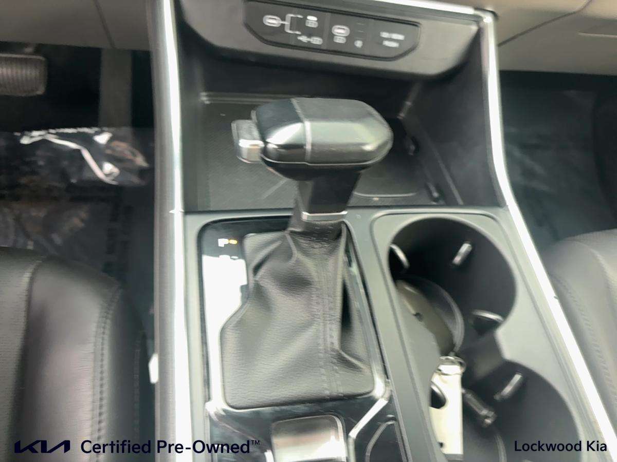 used 2025 Kia Carnival car, priced at $45,999