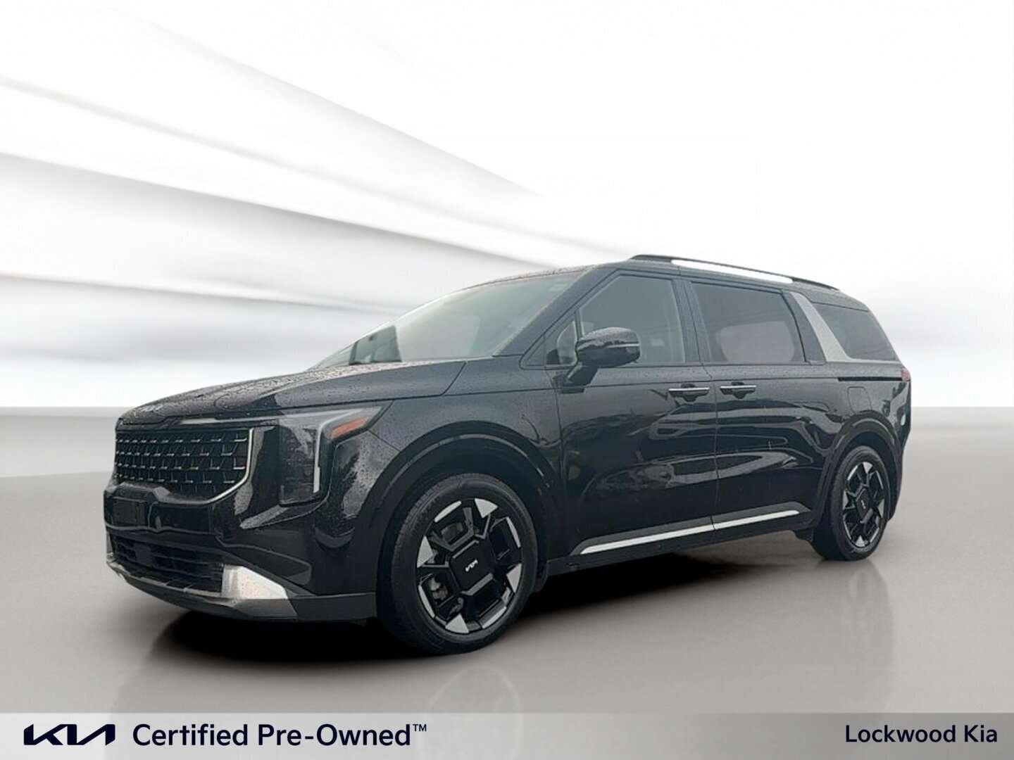 used 2025 Kia Carnival car, priced at $47,295