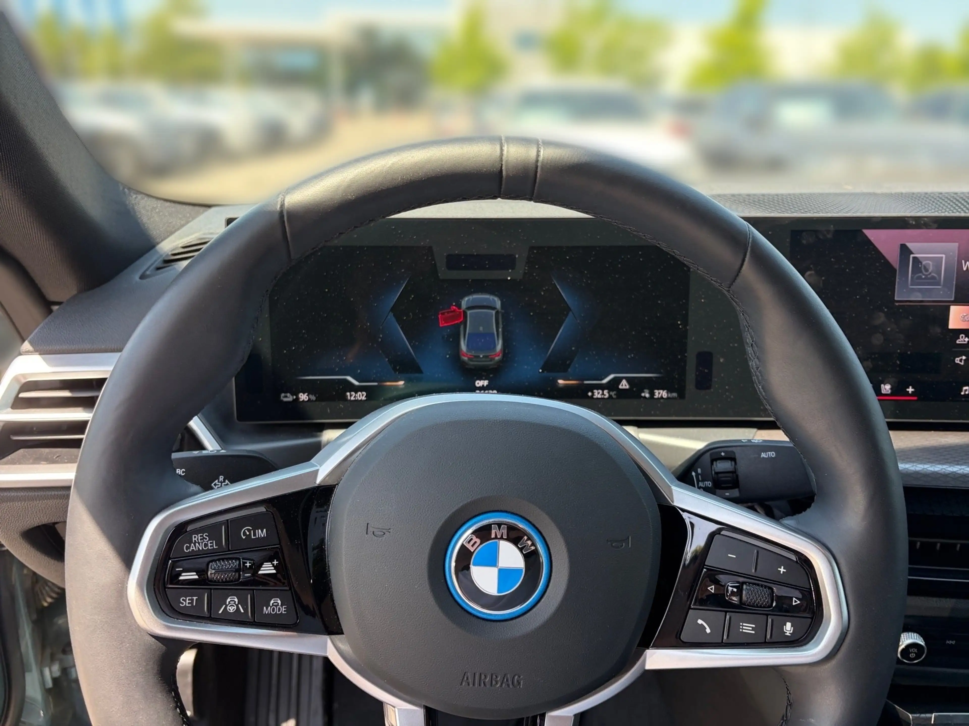 BMW i4 eDrive40 Msport*DrivingAssistProf*ParkingAssistPlu — photo 8