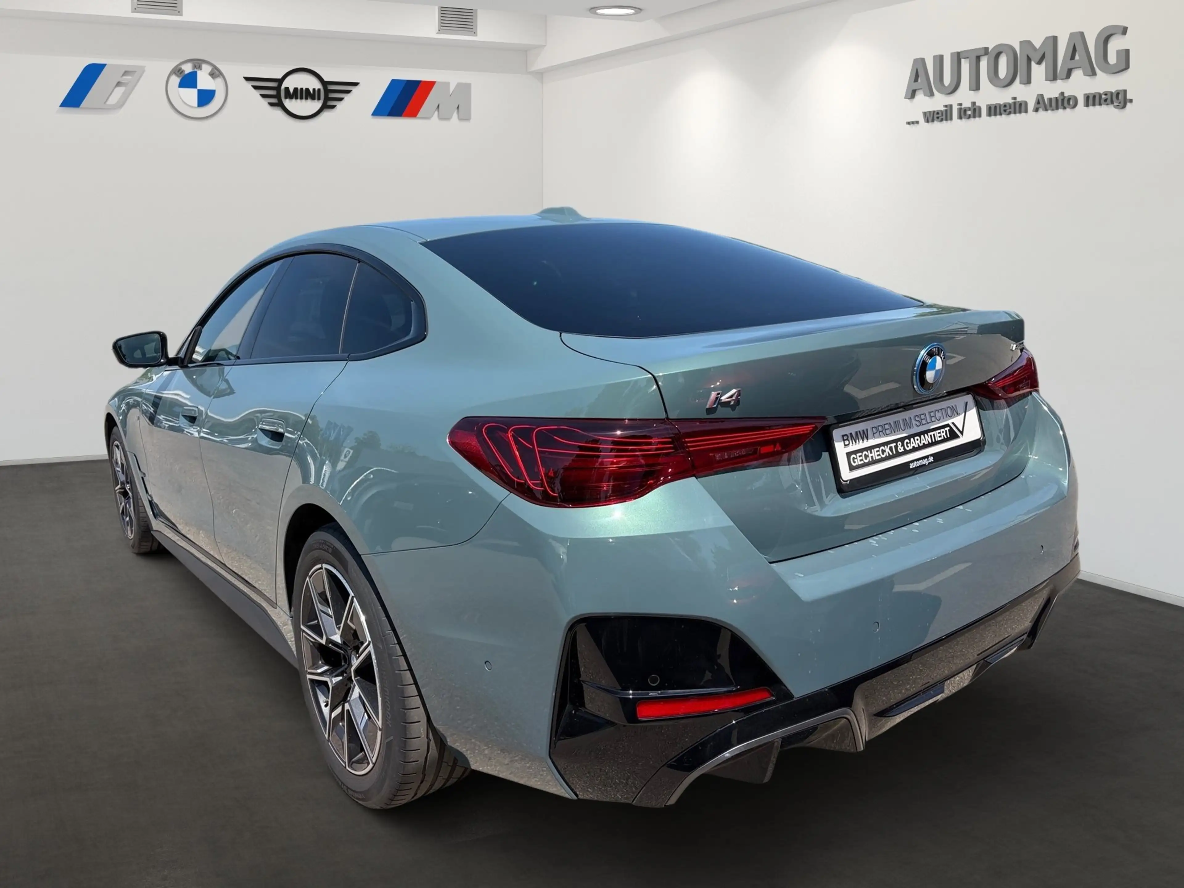 BMW i4 eDrive40 Msport*DrivingAssistProf*ParkingAssistPlu — photo 4