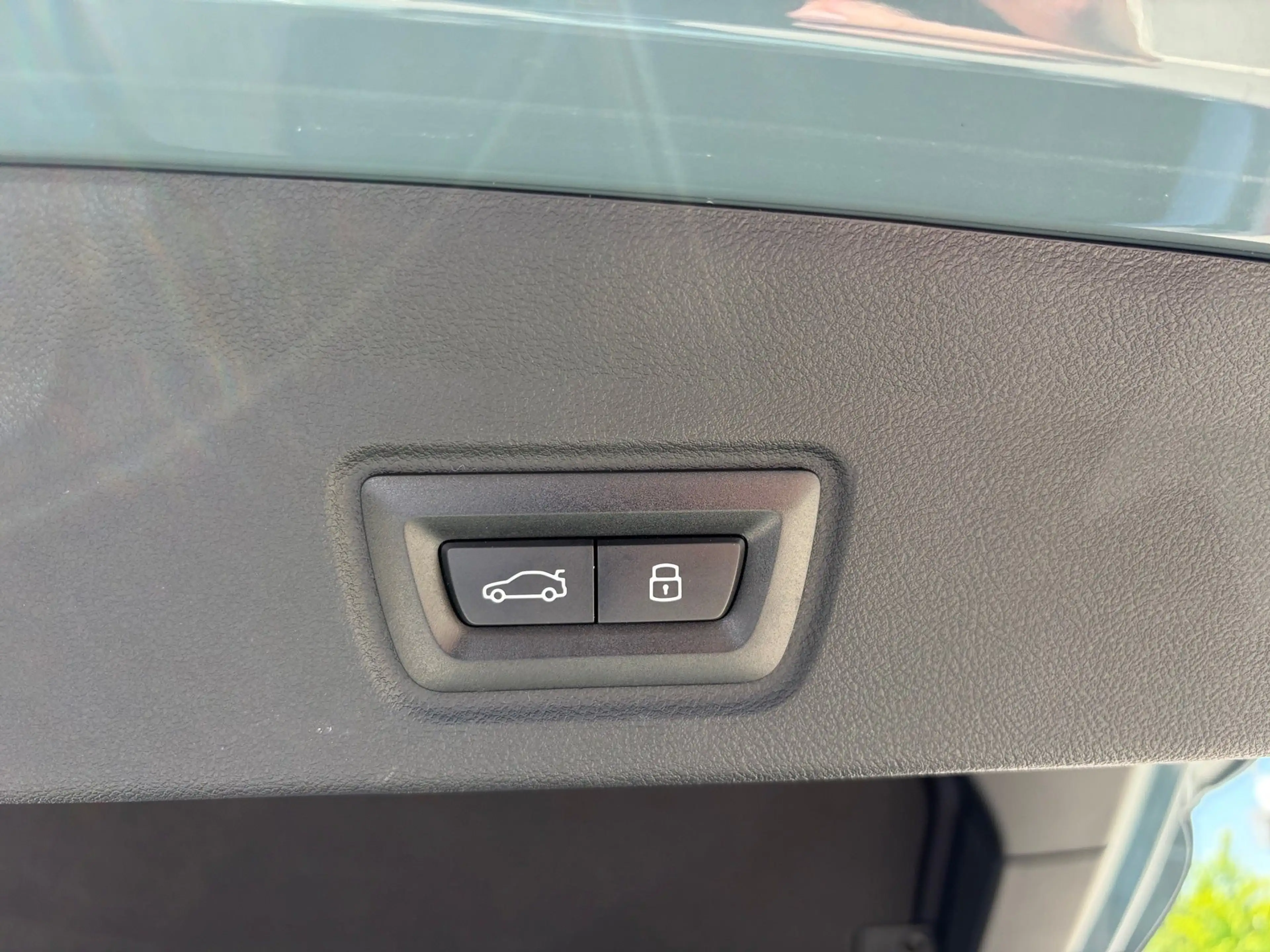 BMW i4 eDrive40 Msport*DrivingAssistProf*ParkingAssistPlu — photo 14
