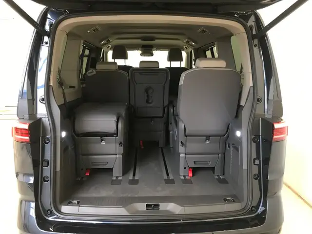 Volkswagen T7 Multivan VW T7 Multivan Business TDI Ansicht 10