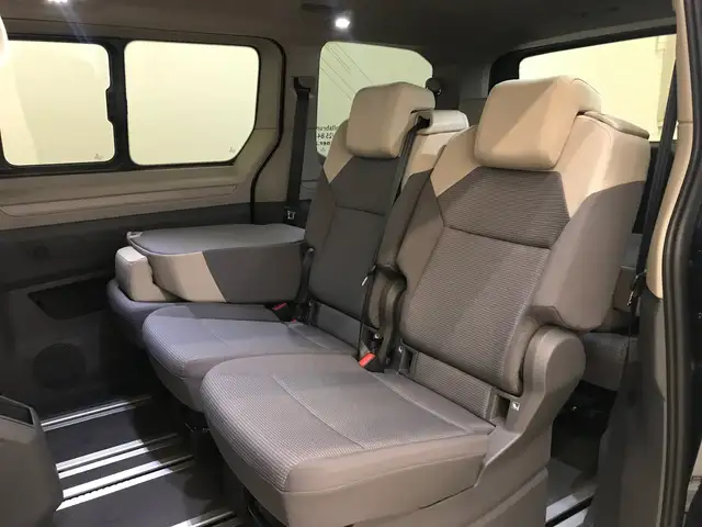 Volkswagen T7 Multivan VW T7 Multivan Business TDI Ansicht 9