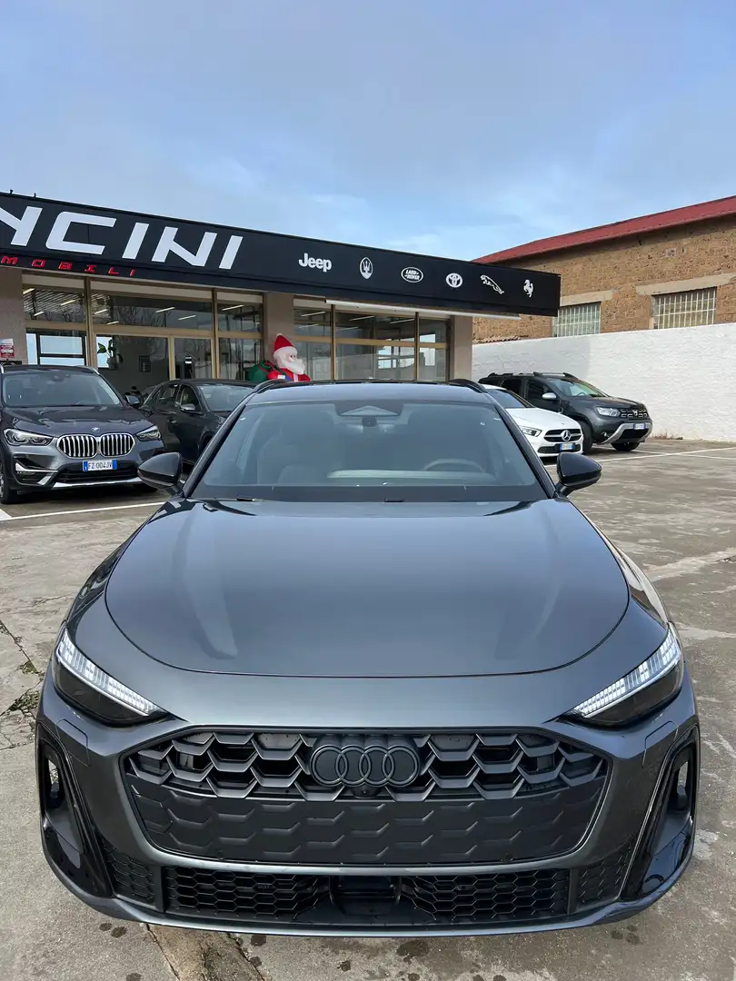 Audi A5 Avant 2.0 tdi mhev+ S line edition 204cv s-tronic Grijs - 2