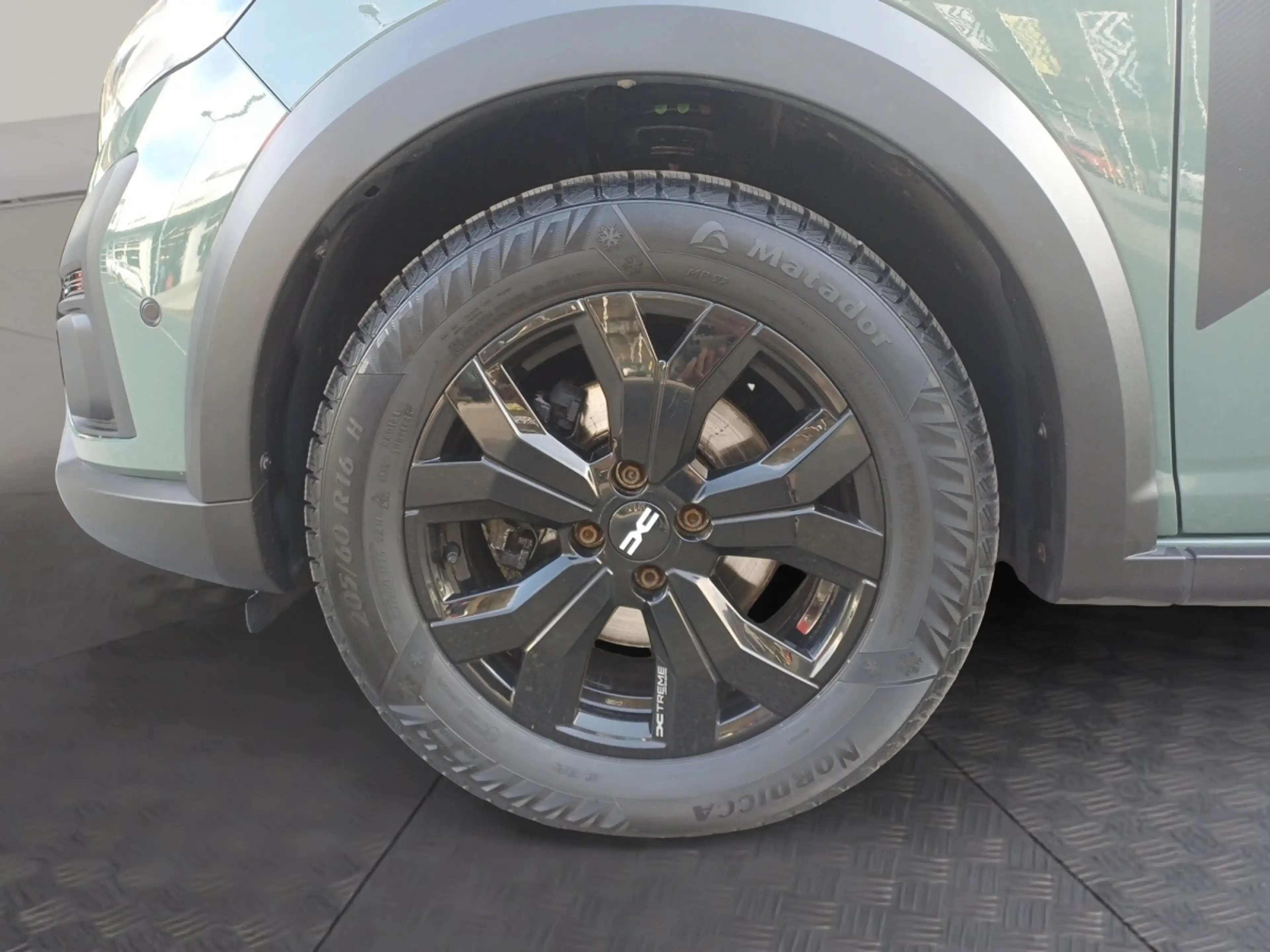 Dacia Jogger Dacia Jogger Extreme TCe 110 7 Sitze — photo 13