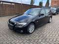BMW 318 i Touring Klima/Tempomat/SHZ/ALU Schwarz - thumbnail 1