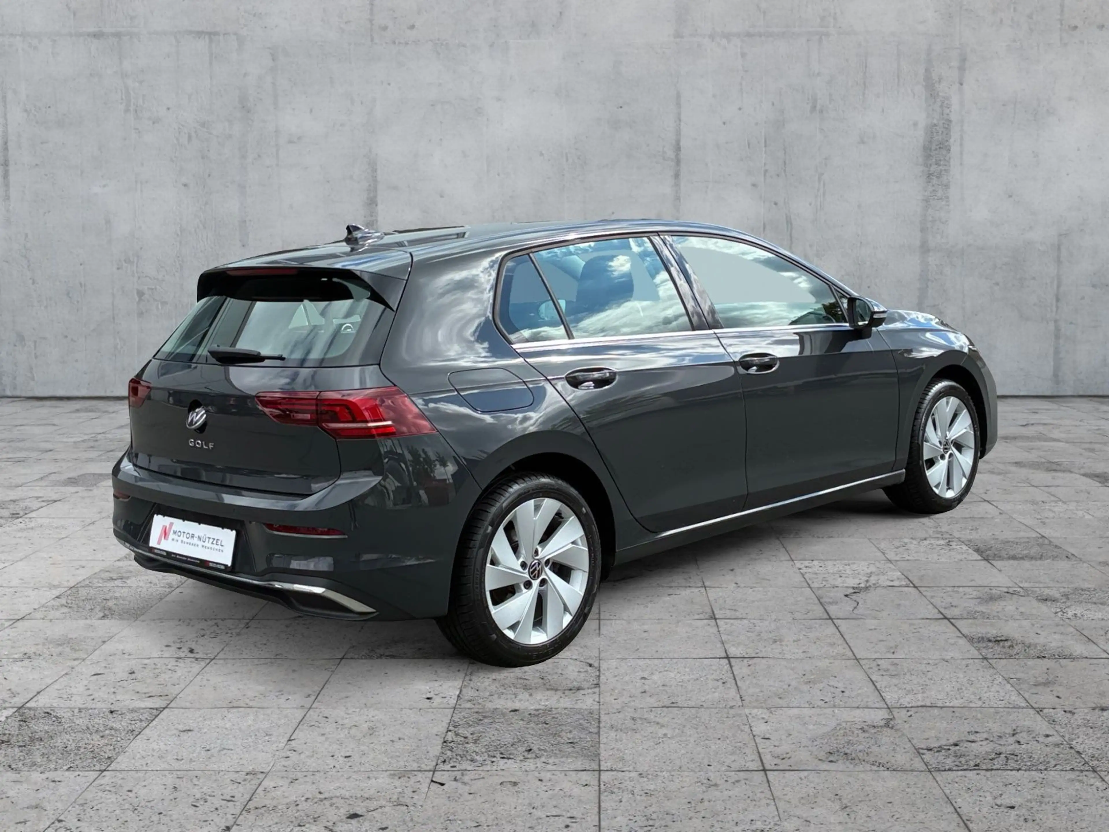 Volkswagen Golf 1.5 TSI STYLE LED+RFK+ACC+DAB+ — photo 6