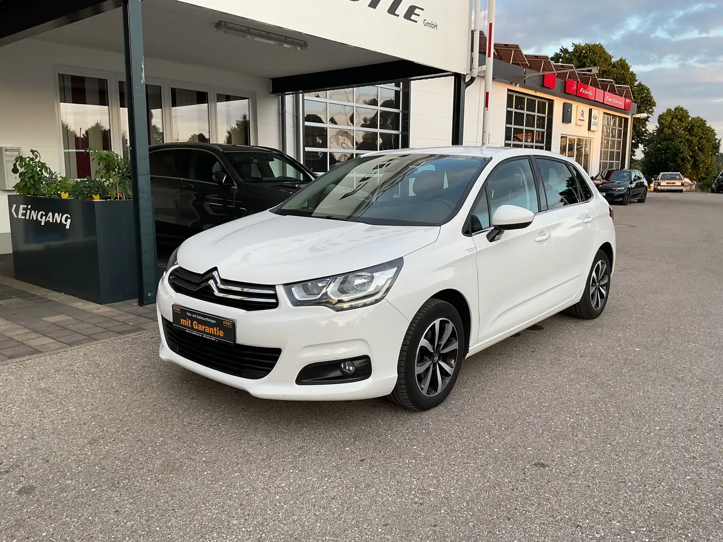 Citroen C4 Selection Weiß - 1