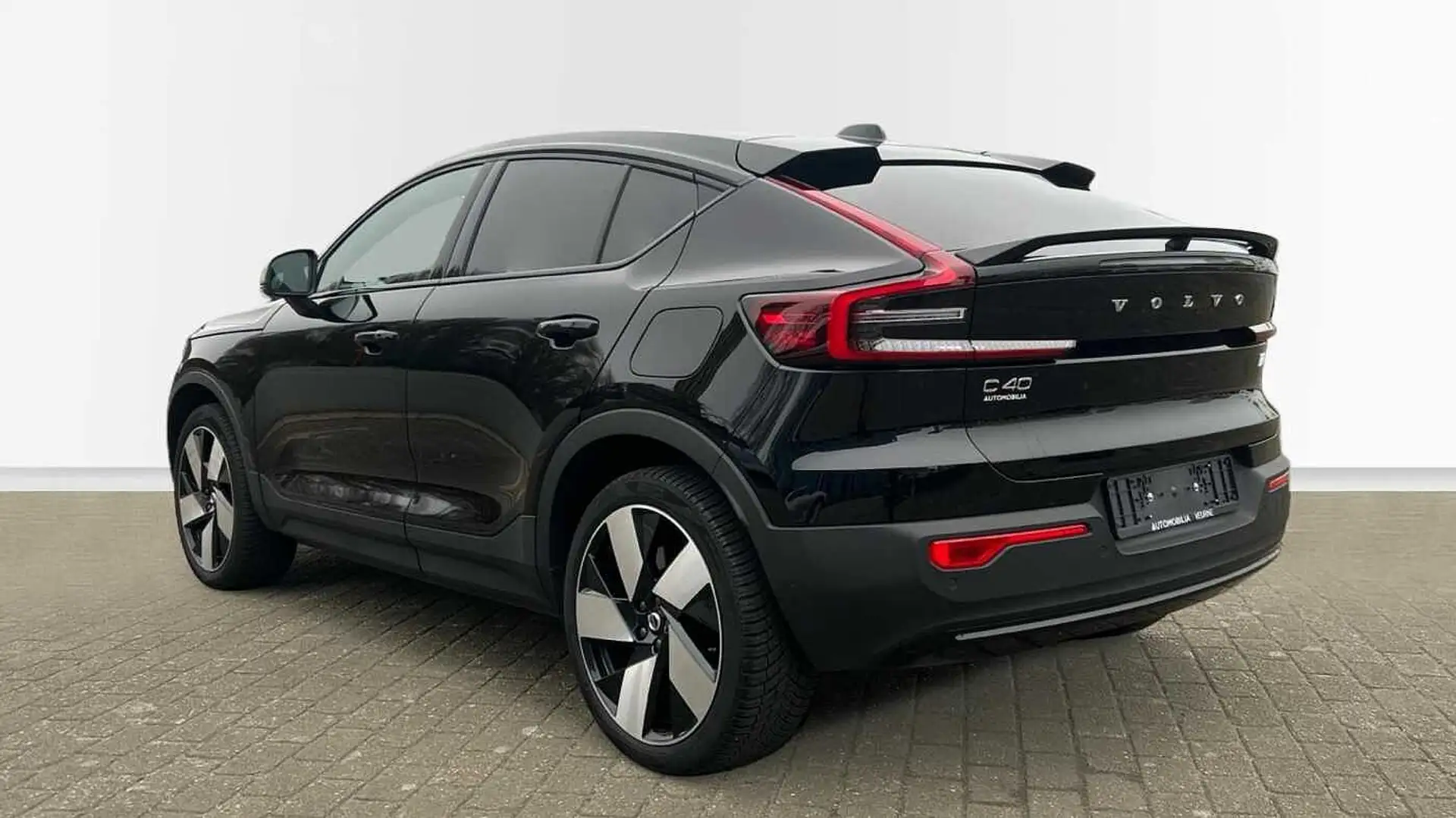 Volvo EC40 Plus Single Motor Extended Range | Wolmix | Getint Negro - 2