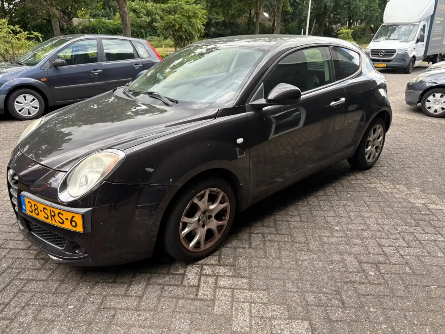 Alfa Romeo MiTo 1.3 JTDM ECO ESSENT. / EXPORT / CLIMAT / CRUISE Noir - 1