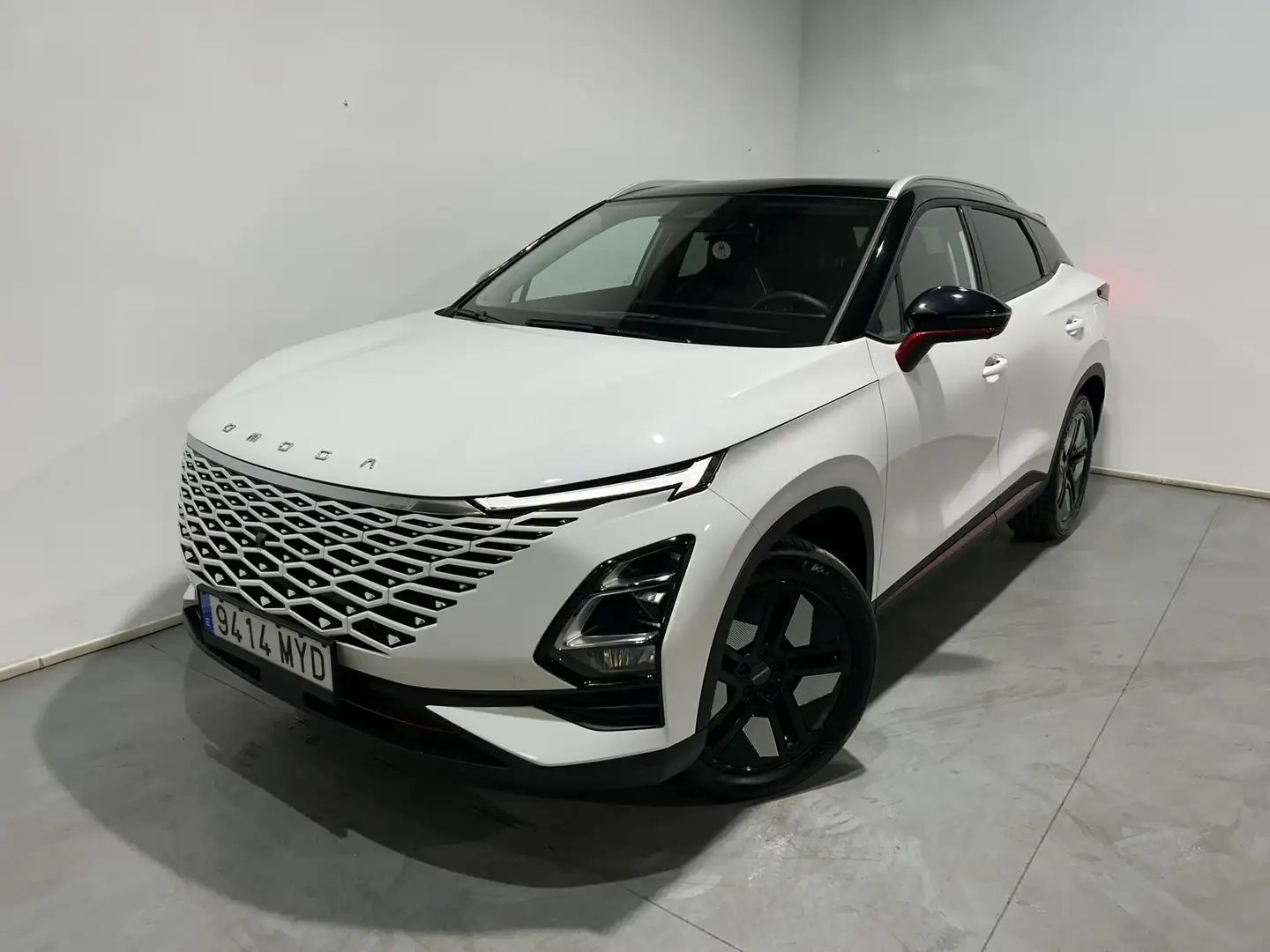 Omoda 5 1.6 TGDI (14CV) Premium MY2 Blanco - 1