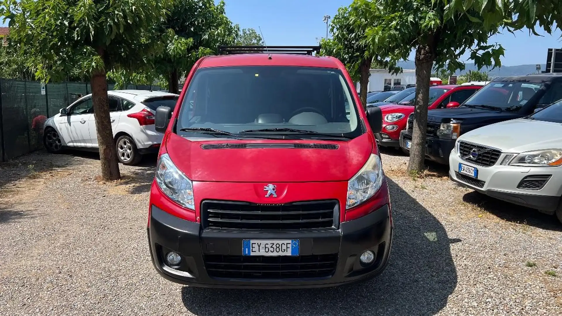 Peugeot Expert 2.0 hdi 125(130)cv L2H1 12q E5 Rood - 2
