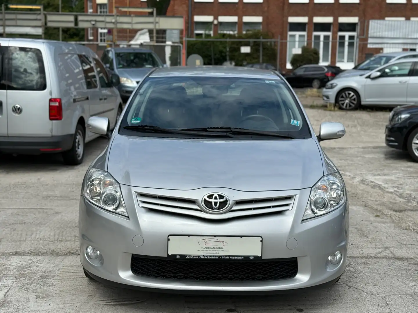 Toyota Auris 20 D-4D Travel*PDC*LMF*Voll Service* Grau - 2