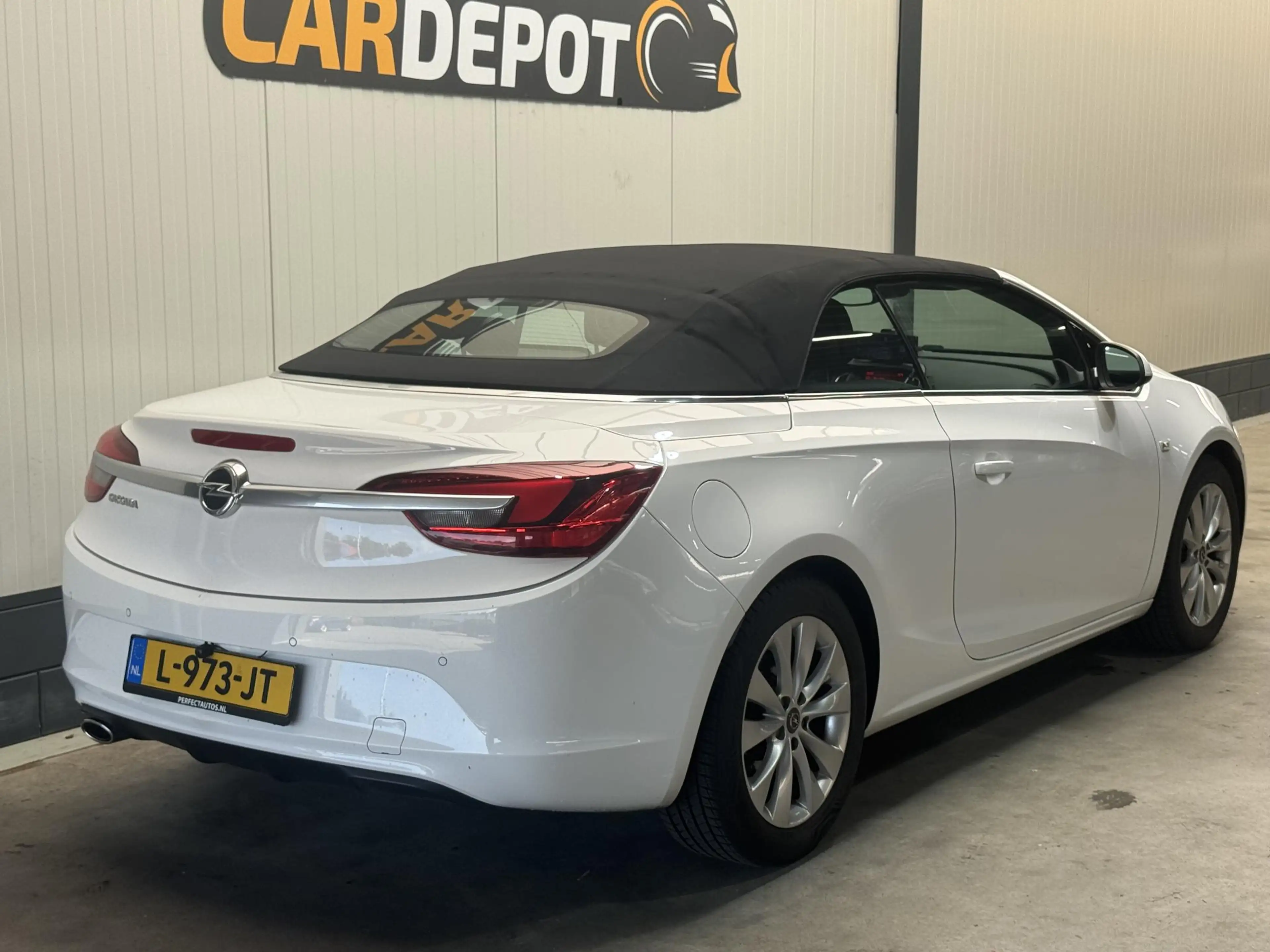 Opel Cascada 1.4 Turbo ecoFLEX Cosmo Super Netjes Cabrio — photo 6