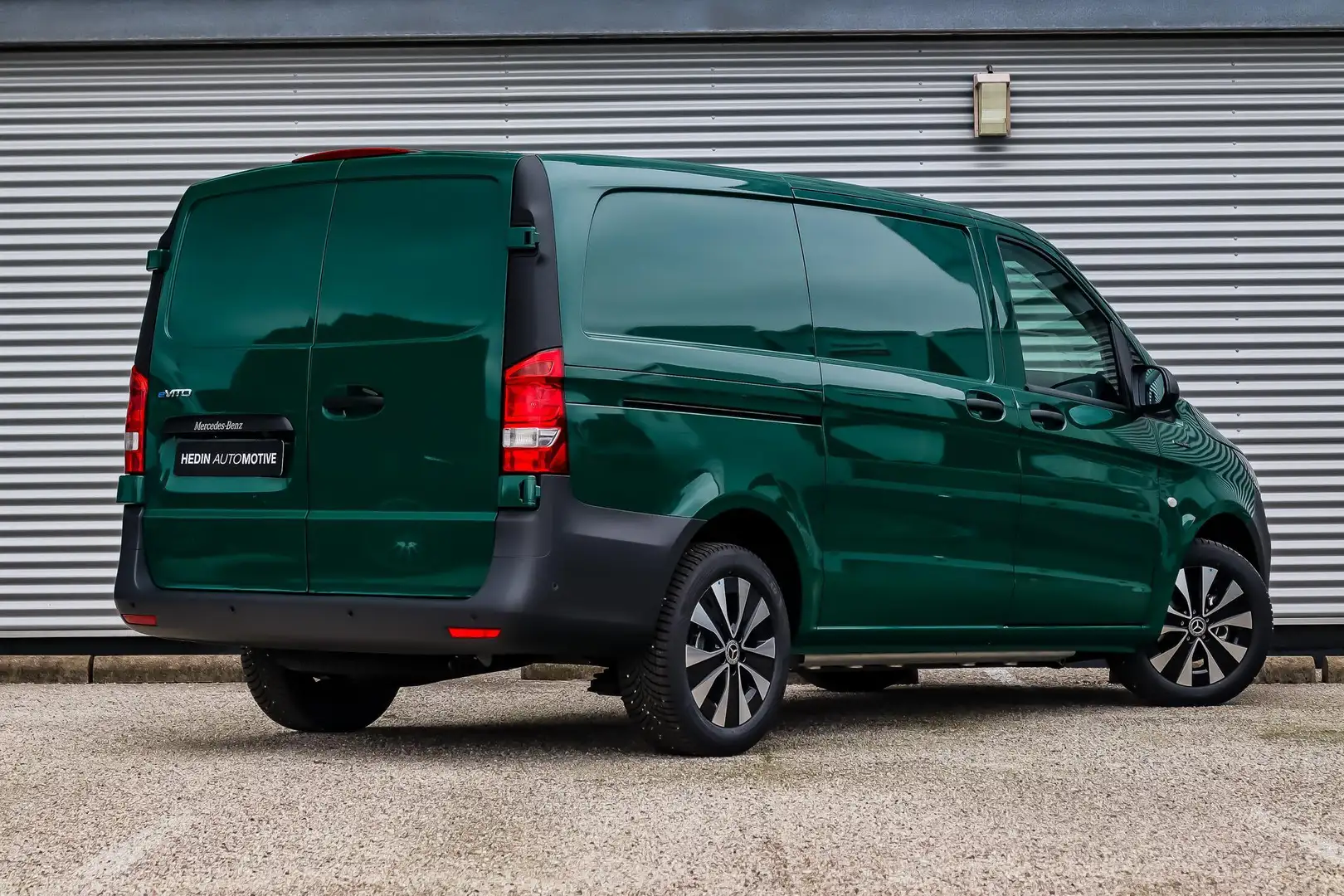 Mercedes-Benz Vito eVito L2 | Parkeerpakket | Chauffeursassistentiepa Groen - 2