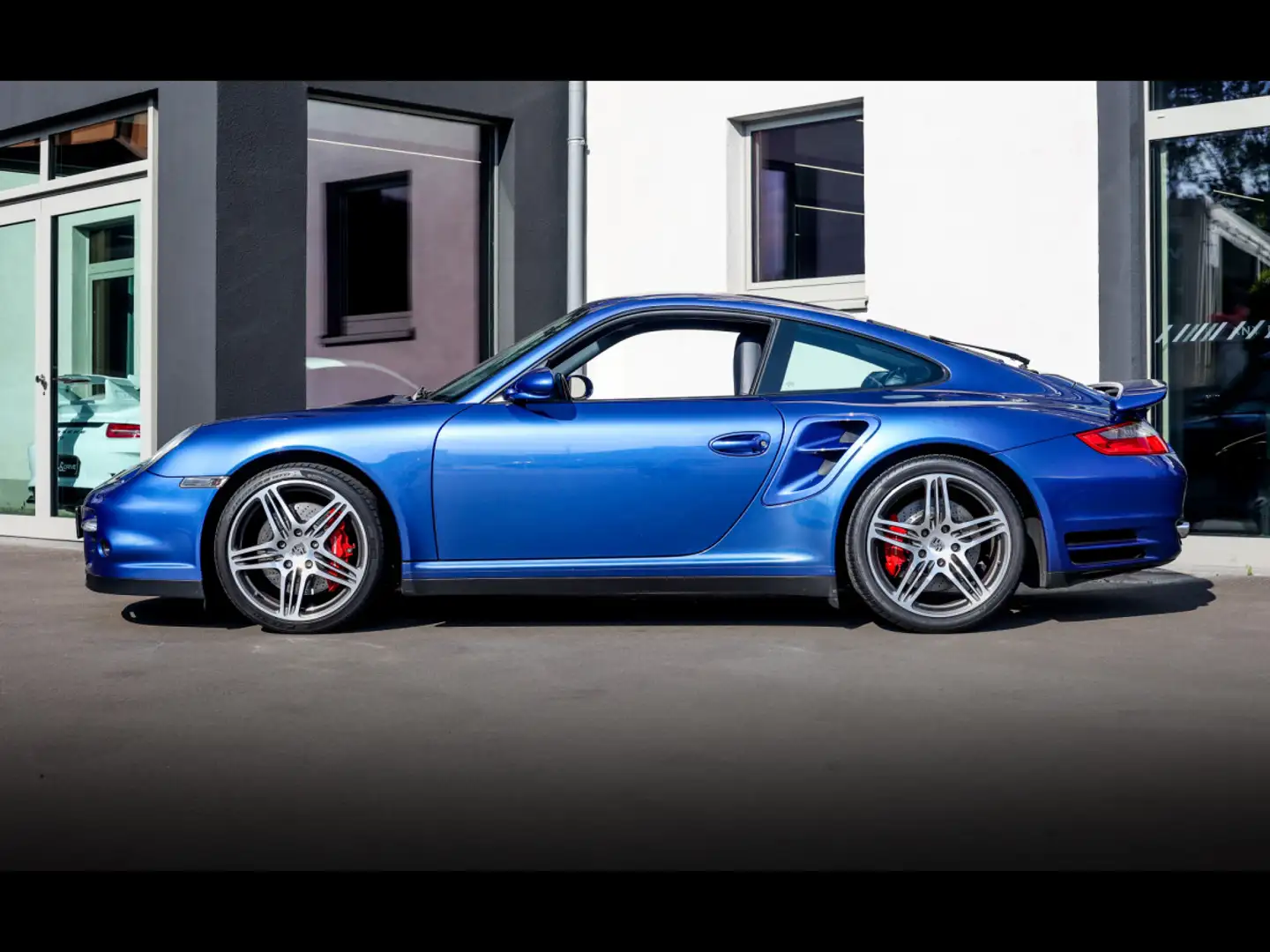 Porsche 911 (997.1) TURBO COUPE°COBALT BLUE / ABYSSE BLUE Bleu - 2