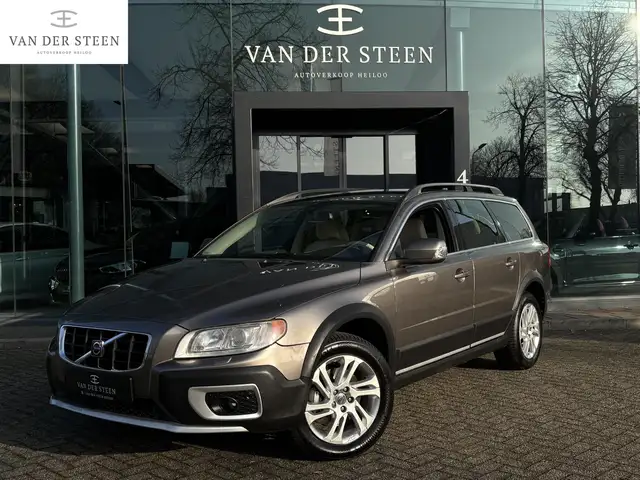 Volvo XC70 3.2 Summum AWD l NL Auto | Geheugenstoelen | Camer