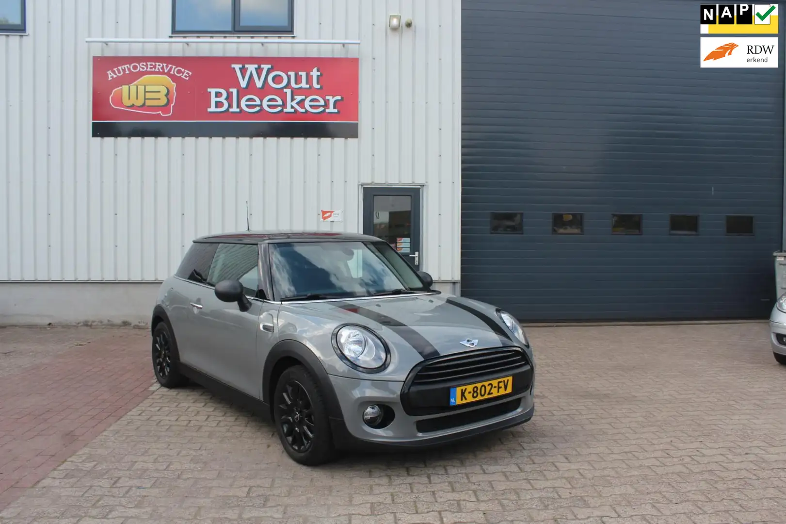 MINI One Mini 1.2 BMW, stoelverwarming, cruise control Gris - 1