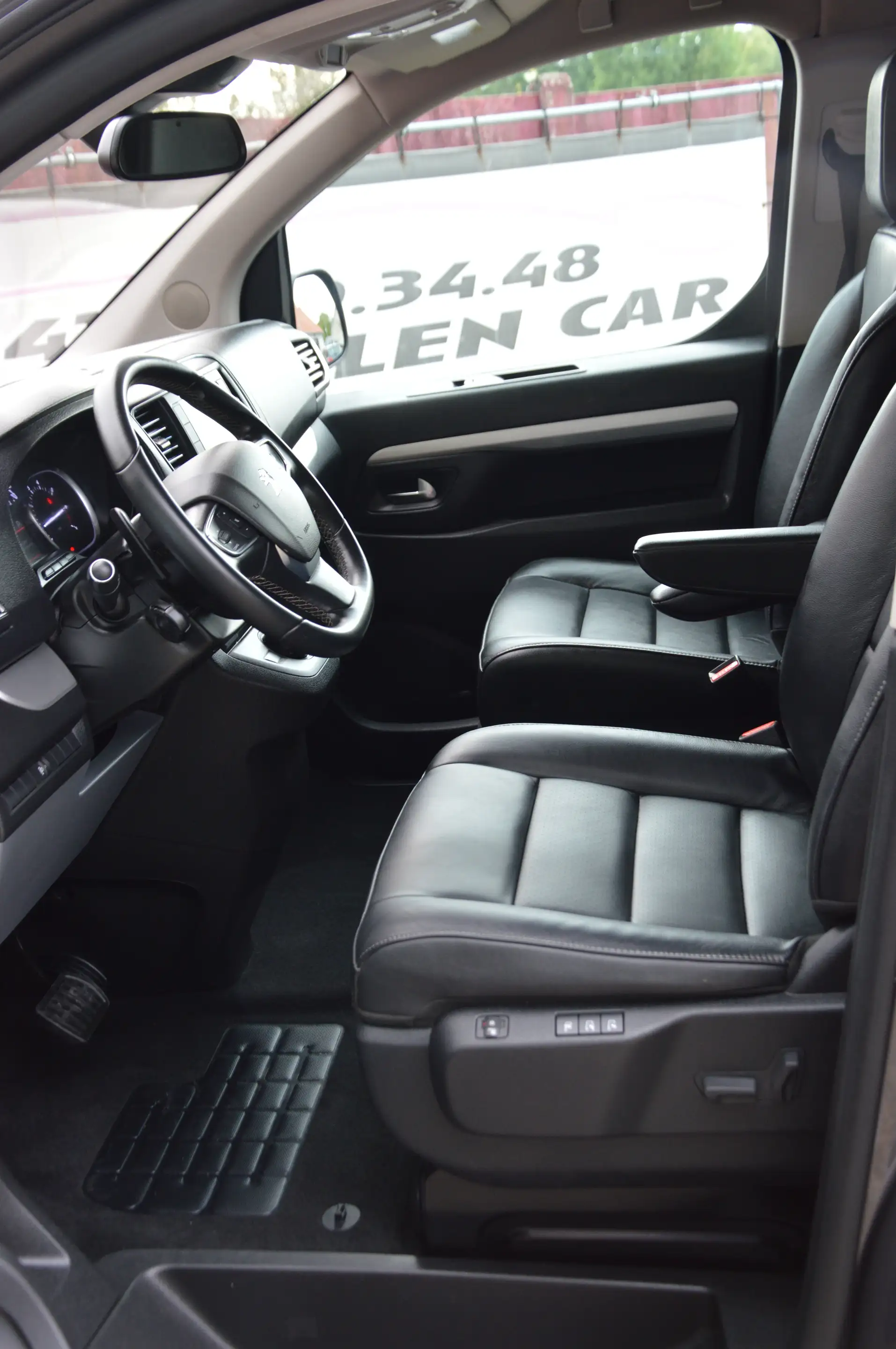 Peugeot Traveller Traveller 2.0 BlueHDi L3 Long Business VIP S — photo 8