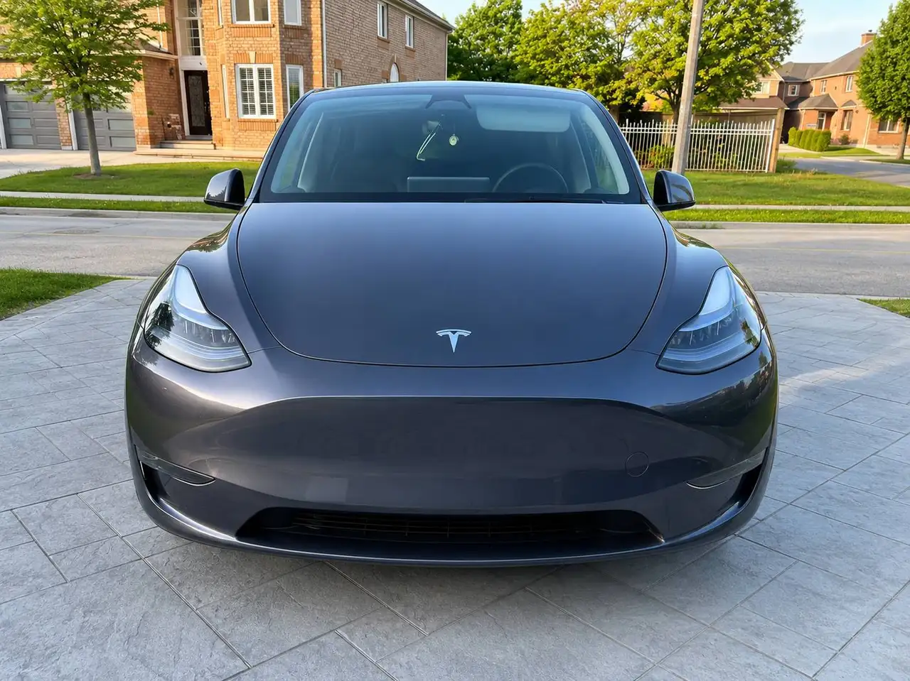 Tesla Model Y fotografie Tesla Model Y