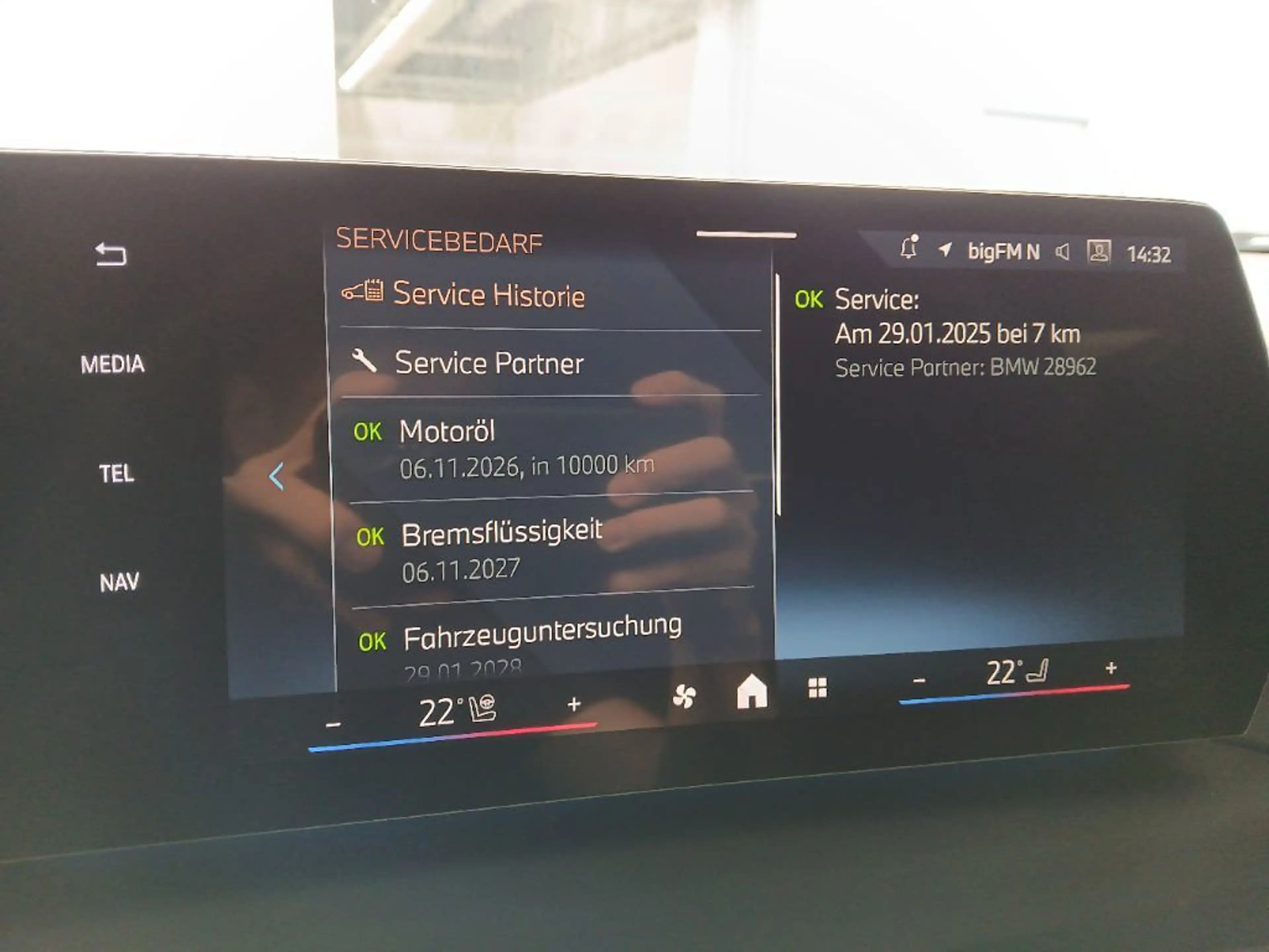 BMW 120 i M Sport PRO MASSAGE/HUD/360°/H&K/ASSISTF/19 — photo 9