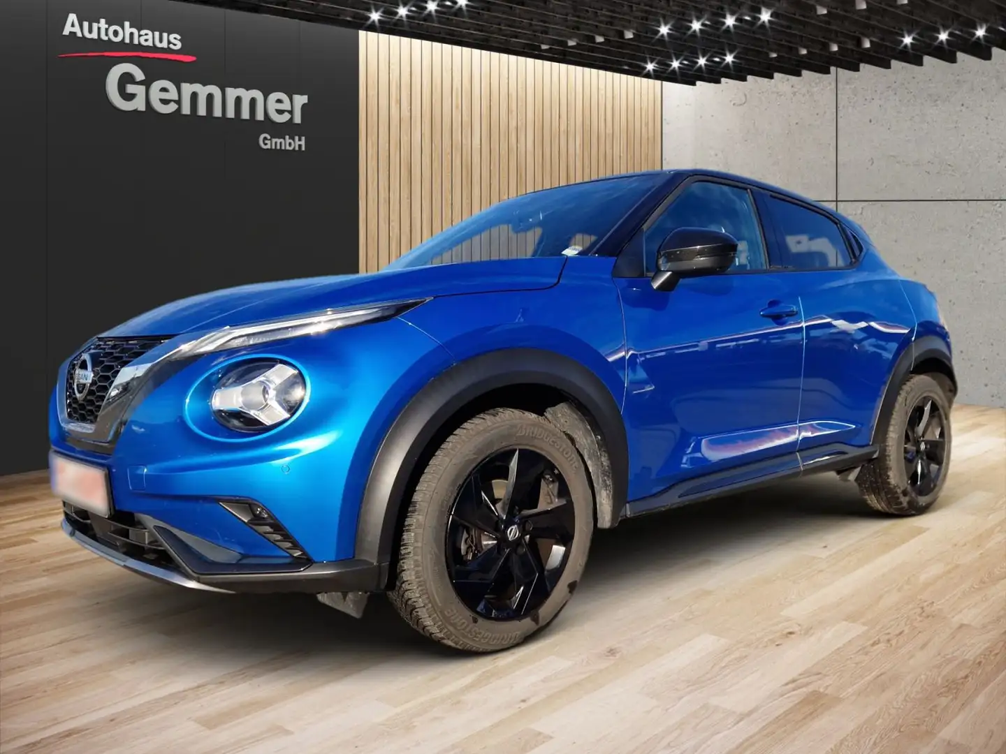 Nissan Juke JUKE 1.0 DIG-T 114 PS 6MT N- Design plava - 2