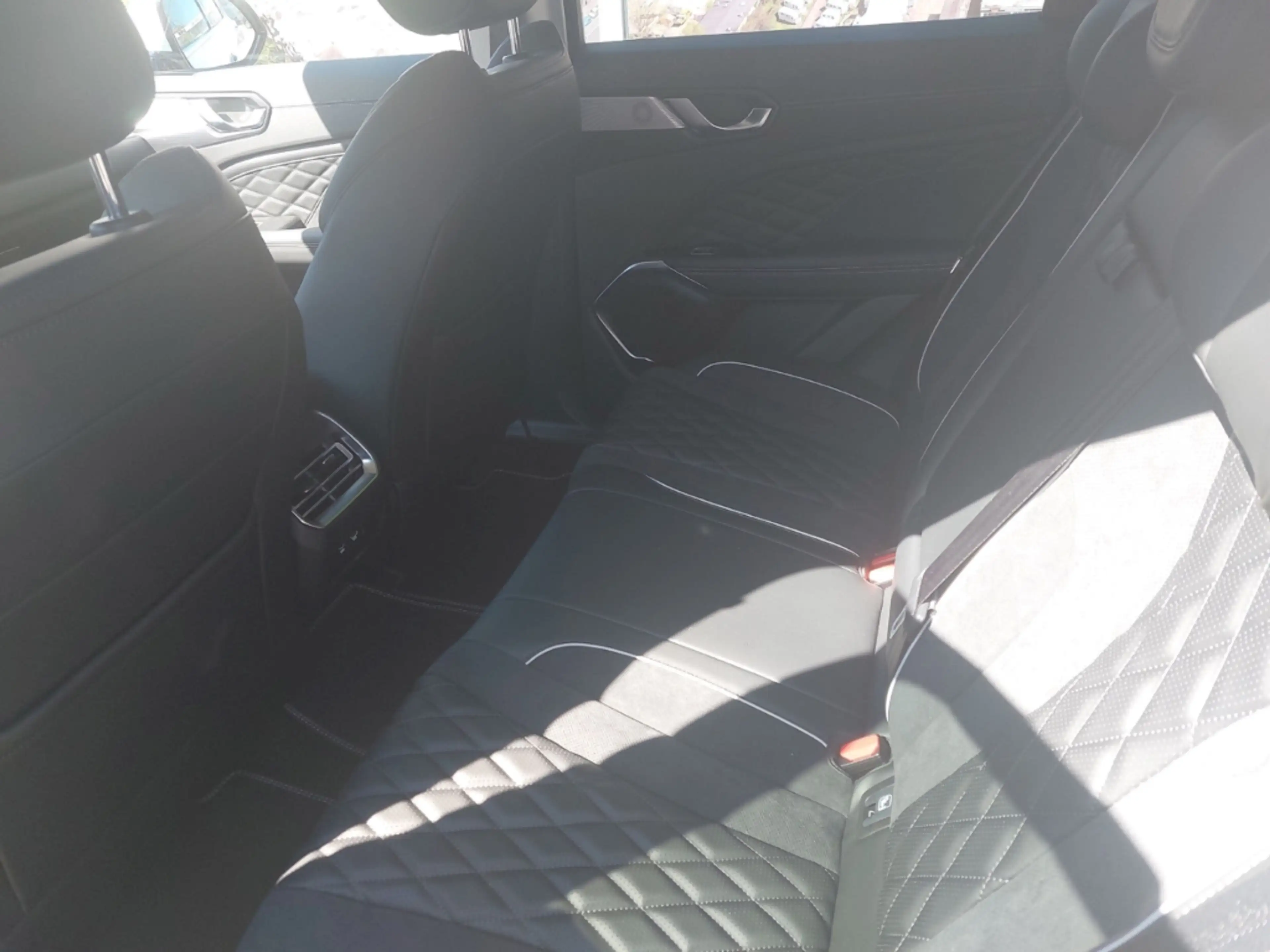 GWM WEY 03 Luxury, AWD, Navigation,Winter-Paket — photo 9