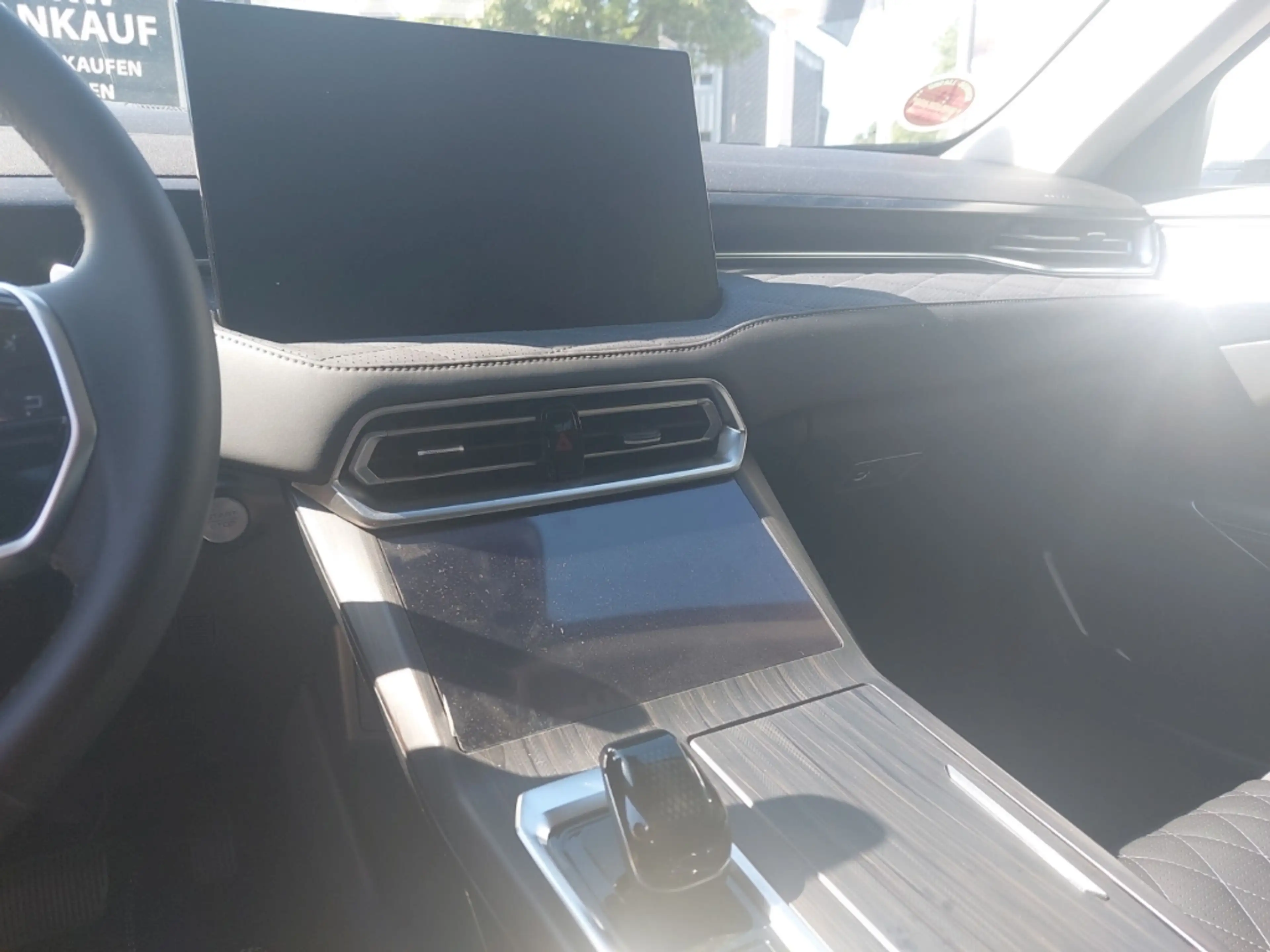 GWM WEY 03 Luxury, AWD, Navigation,Winter-Paket — photo 11