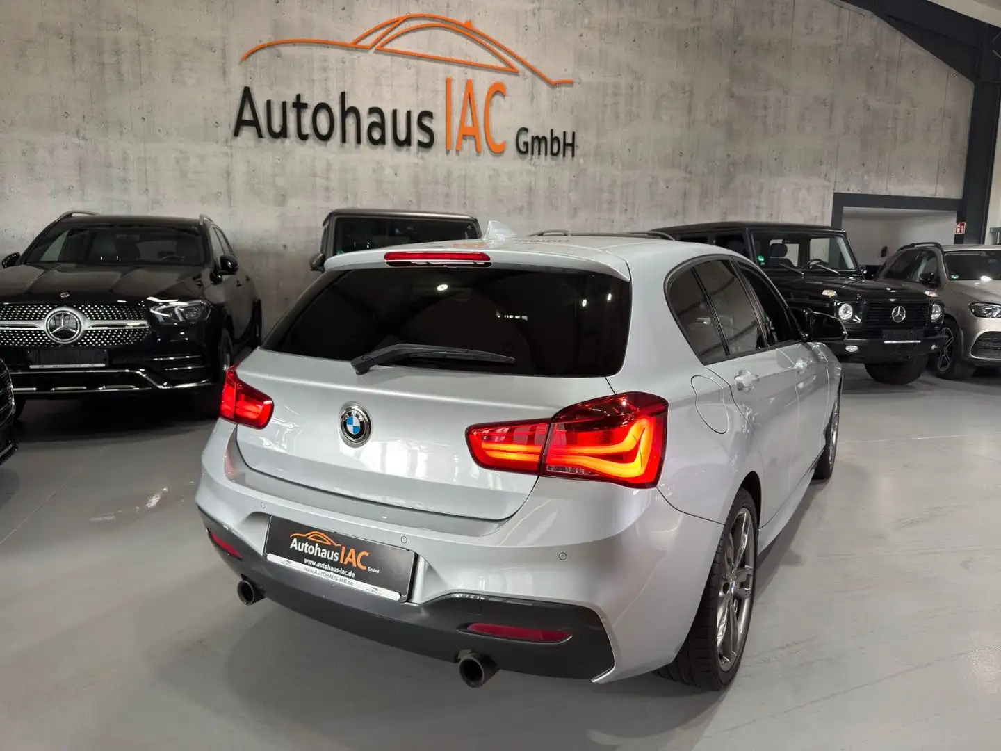 BMW 135 /M-Paket/2.Hand/LED/H&K Plateado - 2