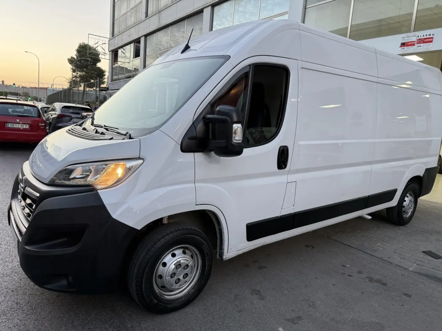 Opel Movano Fg. 2.2 BlueHDI Base 140 L3H3 3500 Blanco - 2