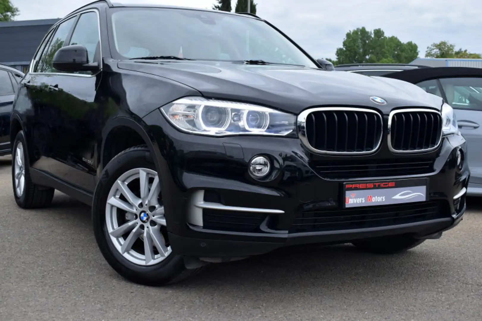BMW X5 (F15) XDRIVE25DA 231CH LOUNGE Czarny - 1