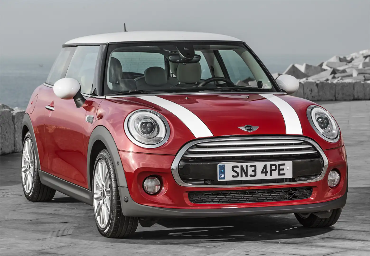 MINI Cooper Plateado - 1