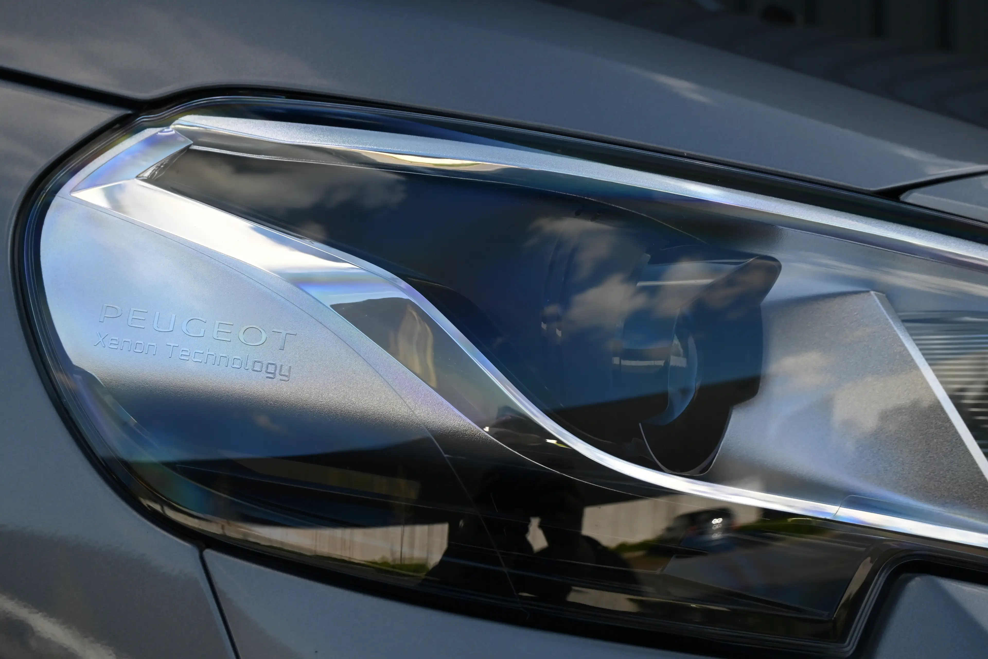 Peugeot Traveller VIP 5zit Pano ACC HUD LED Leder Keyl Trekh Massage — photo 9