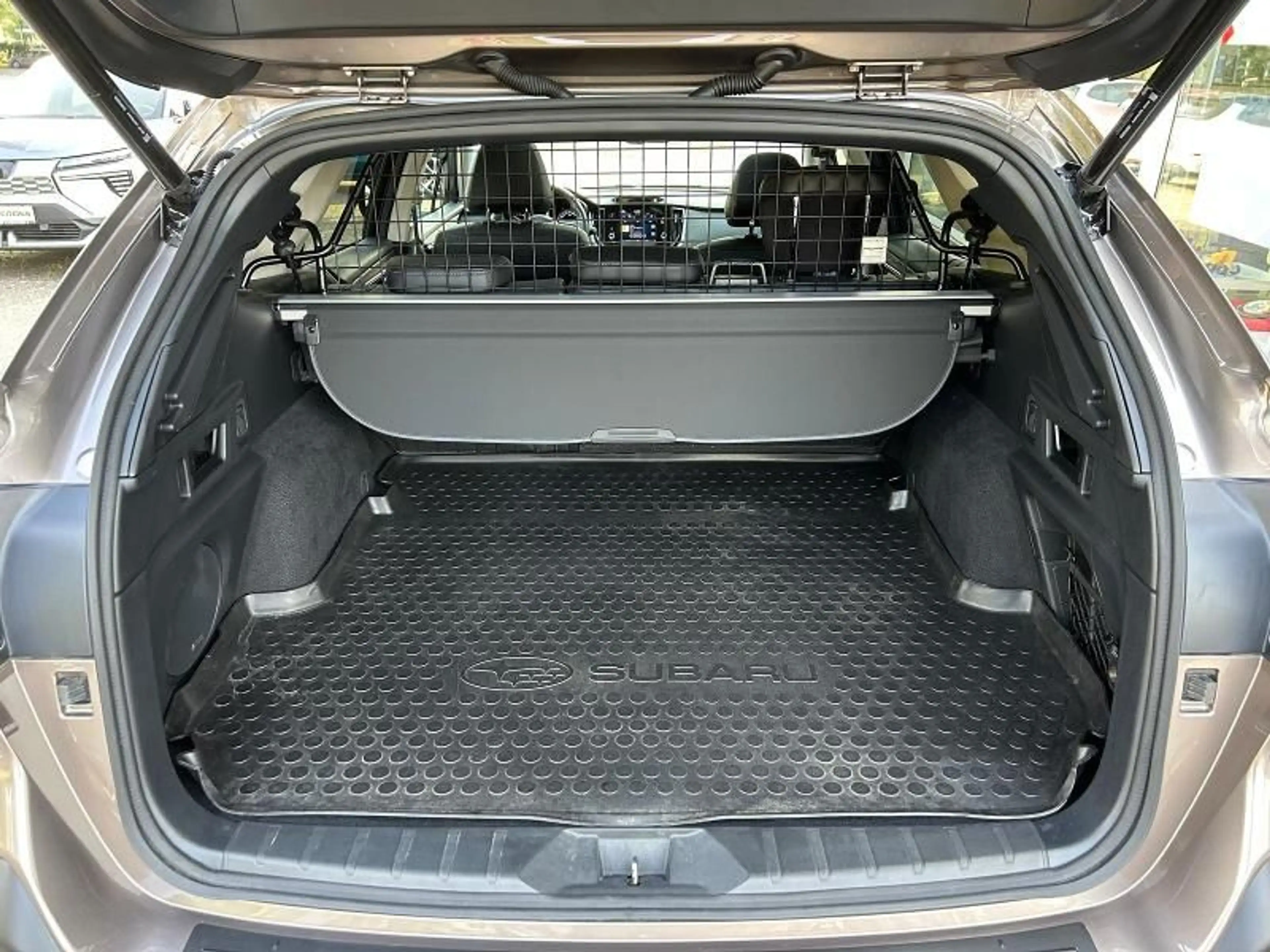 Subaru OUTBACK Platinum 2.5 AWD *Garantie*Kamera*Pano* — photo 6