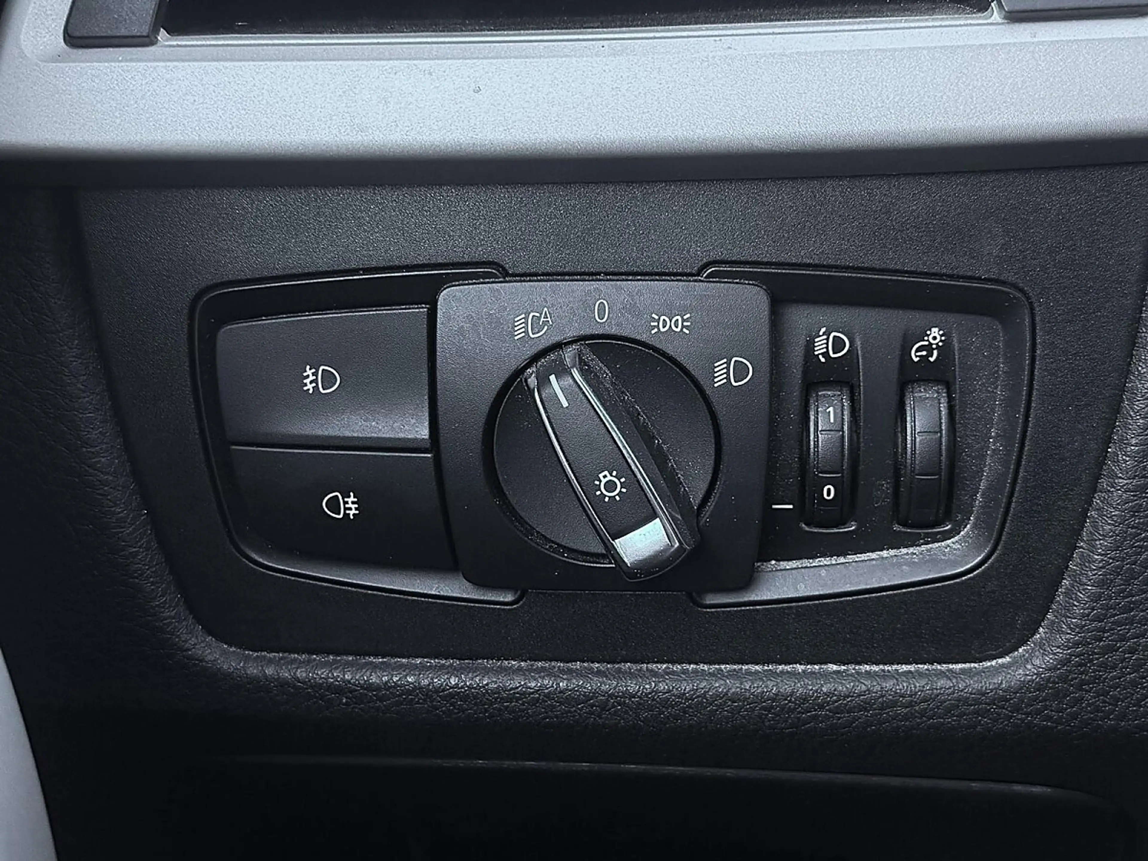 BMW 316 d Touring Advantage | PICKERL BIS 01/2027 | — photo 14