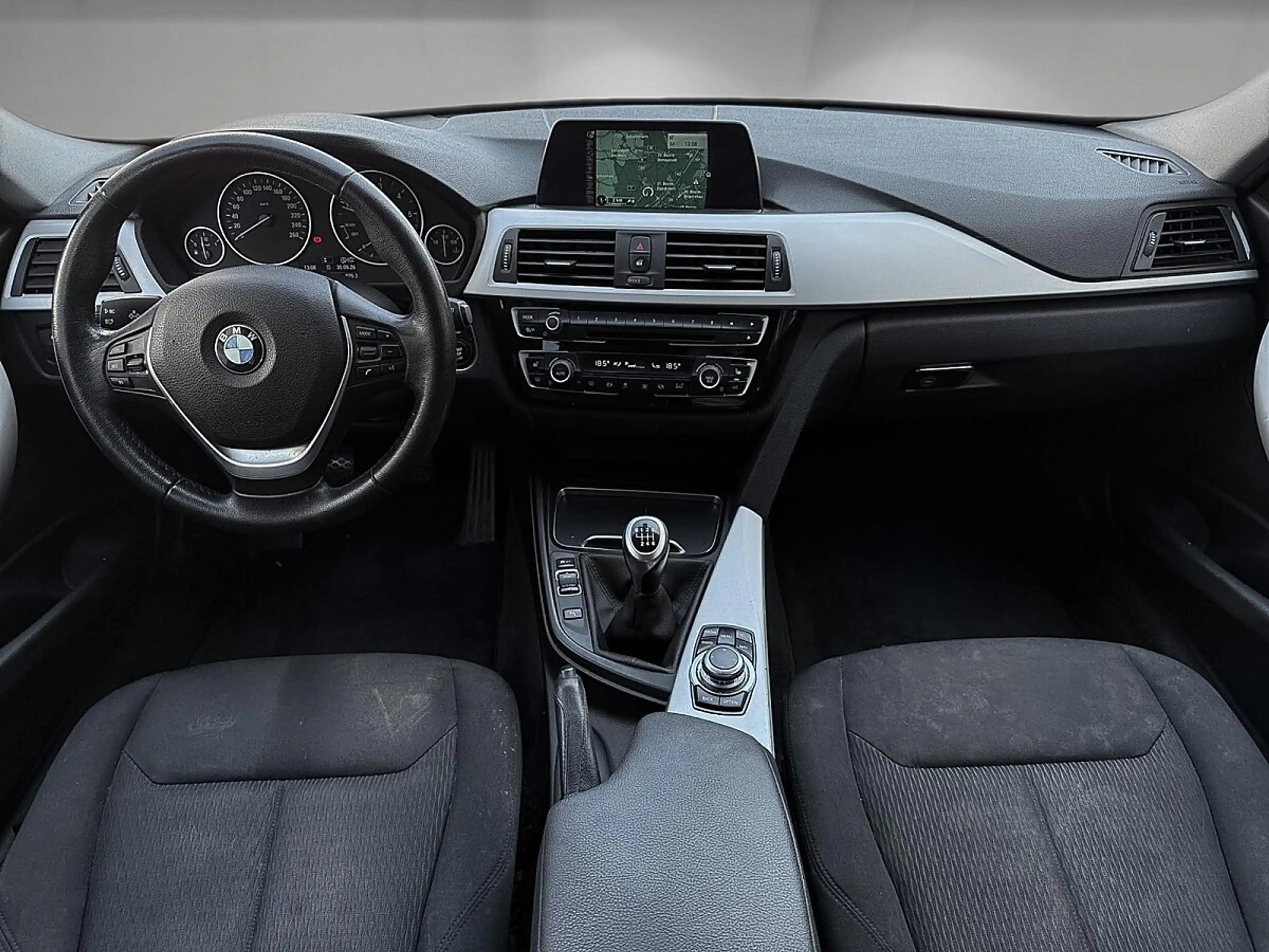 BMW 316 d Touring Advantage | PICKERL BIS 01/2027 | — photo 9