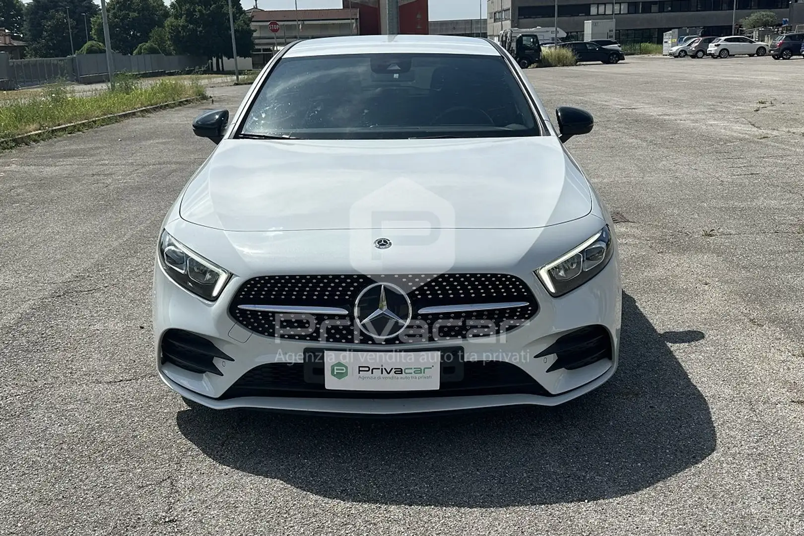 Mercedes-Benz A 200 A 200 d Automatic Premium Bianco - 2