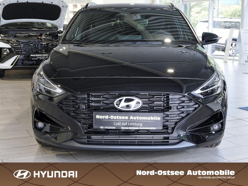 Hyundai i30 FL Kombi Advantage 2xKlima AUT DynLicht Kam. — photo 2