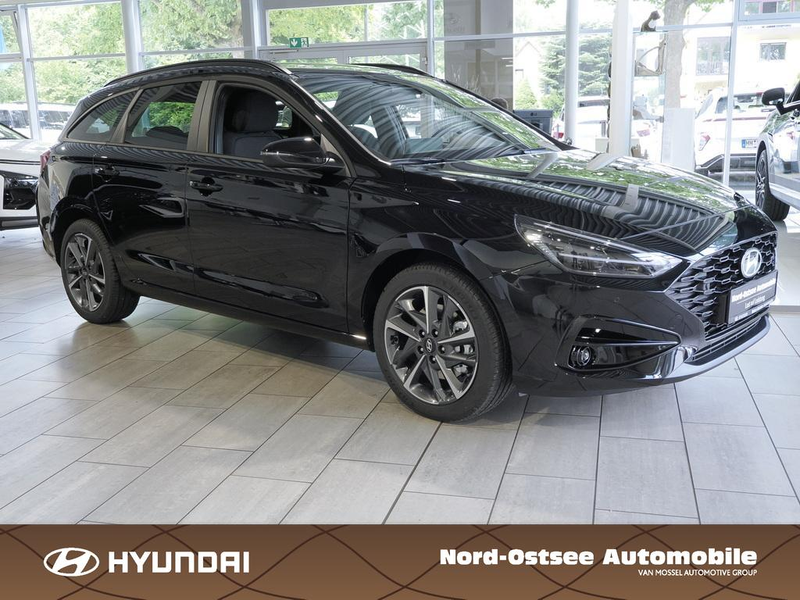 Hyundai i30 FL Kombi Advantage 2xKlima AUT DynLicht Kam. — photo 3