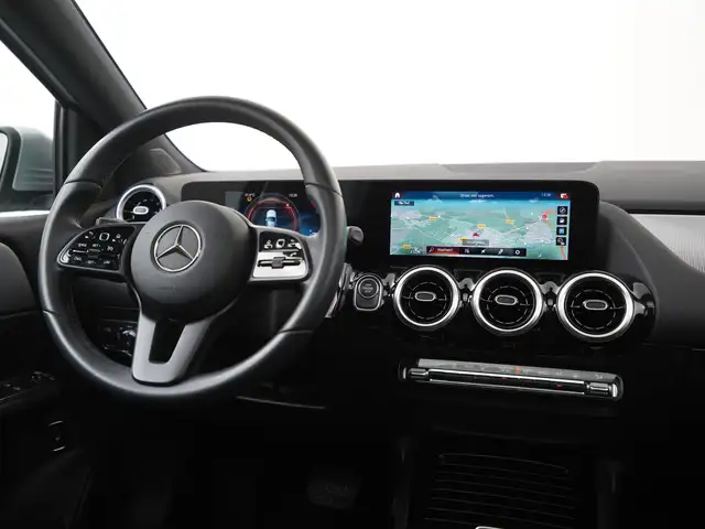 Mercedes-Benz B-Class view 7