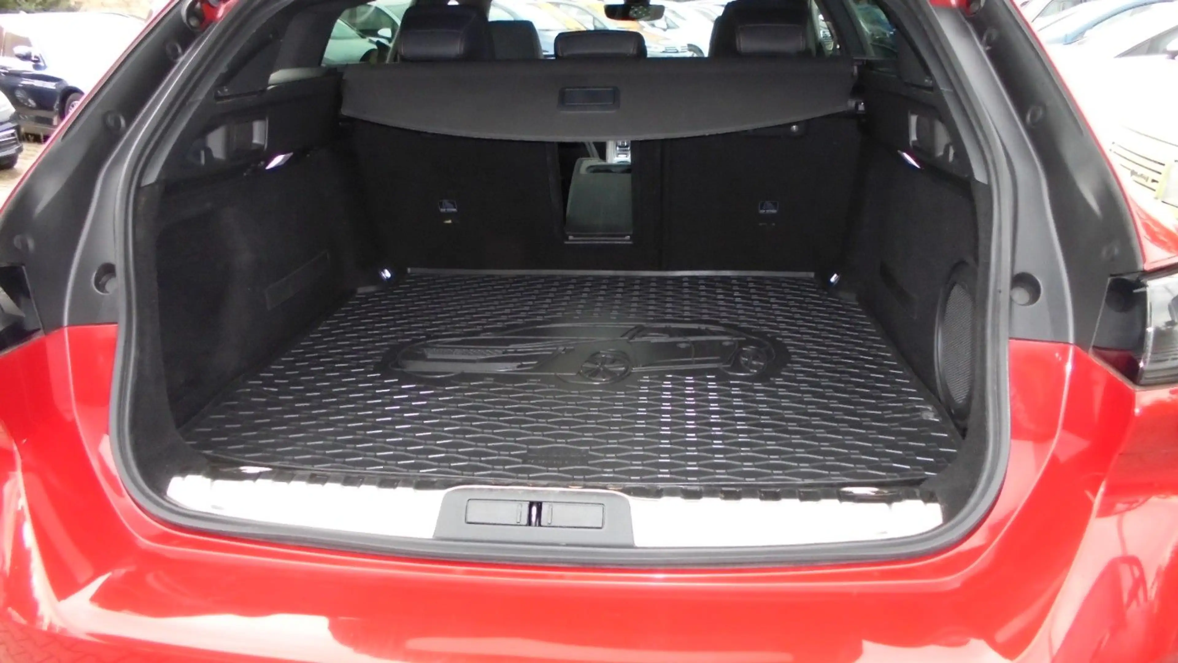 Peugeot 508 SW GT,Panoramadach,Navi,Leder,LED Scheinwerf — photo 14