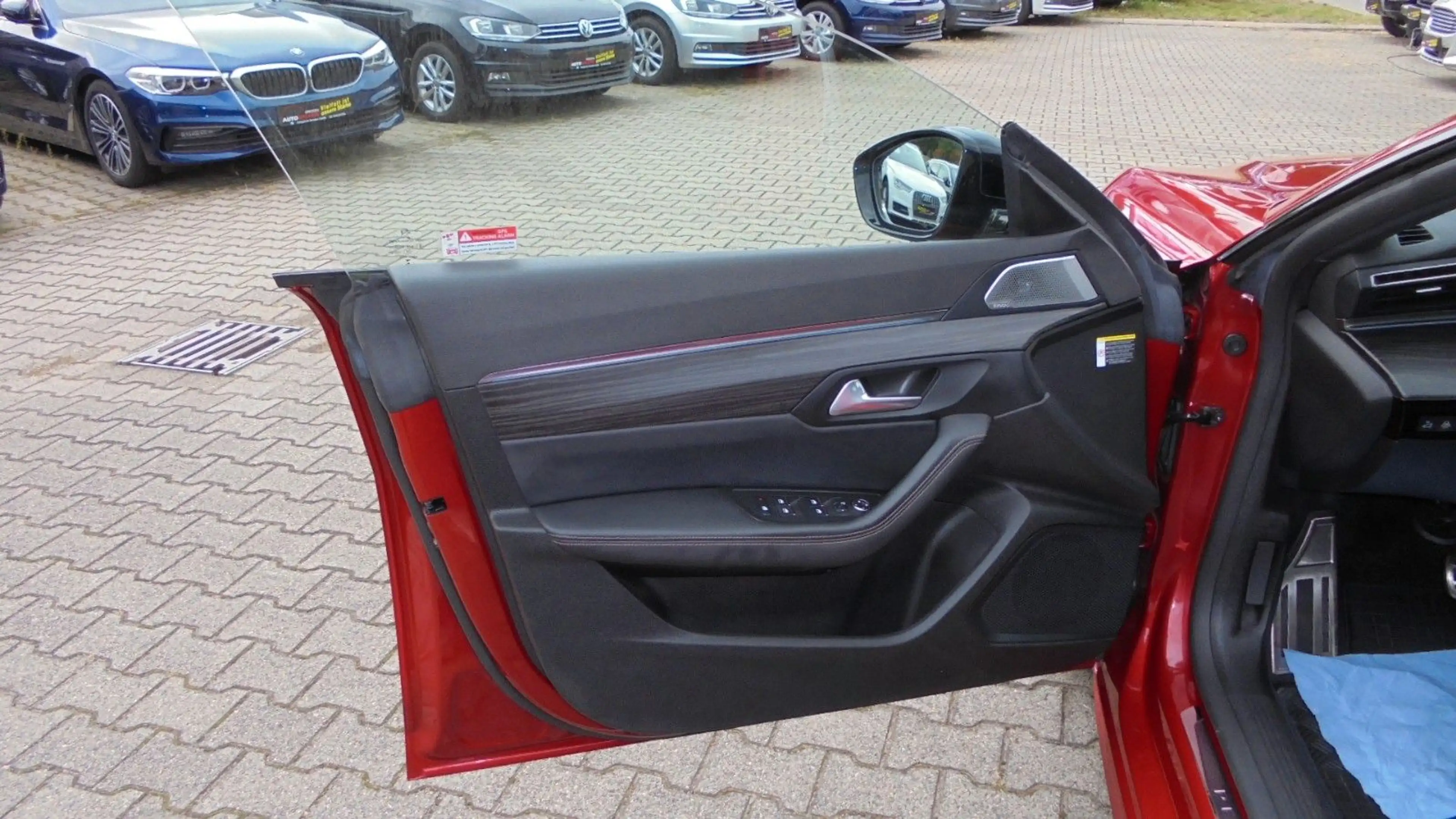Peugeot 508 SW GT,Panoramadach,Navi,Leder,LED Scheinwerf — photo 5